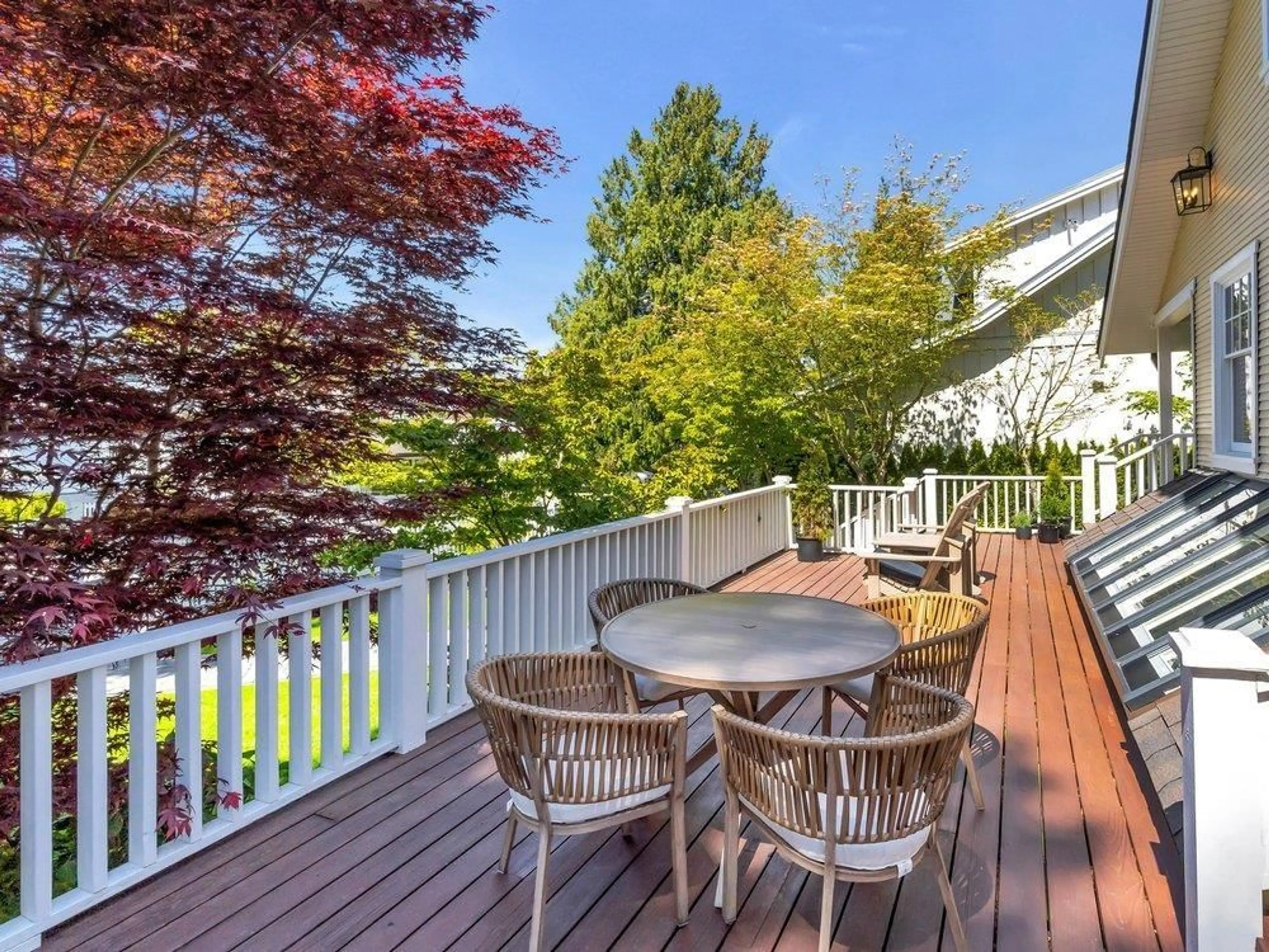 Patio, unknown for 2688 MCBRIDE, Surrey British Columbia V4A3G1