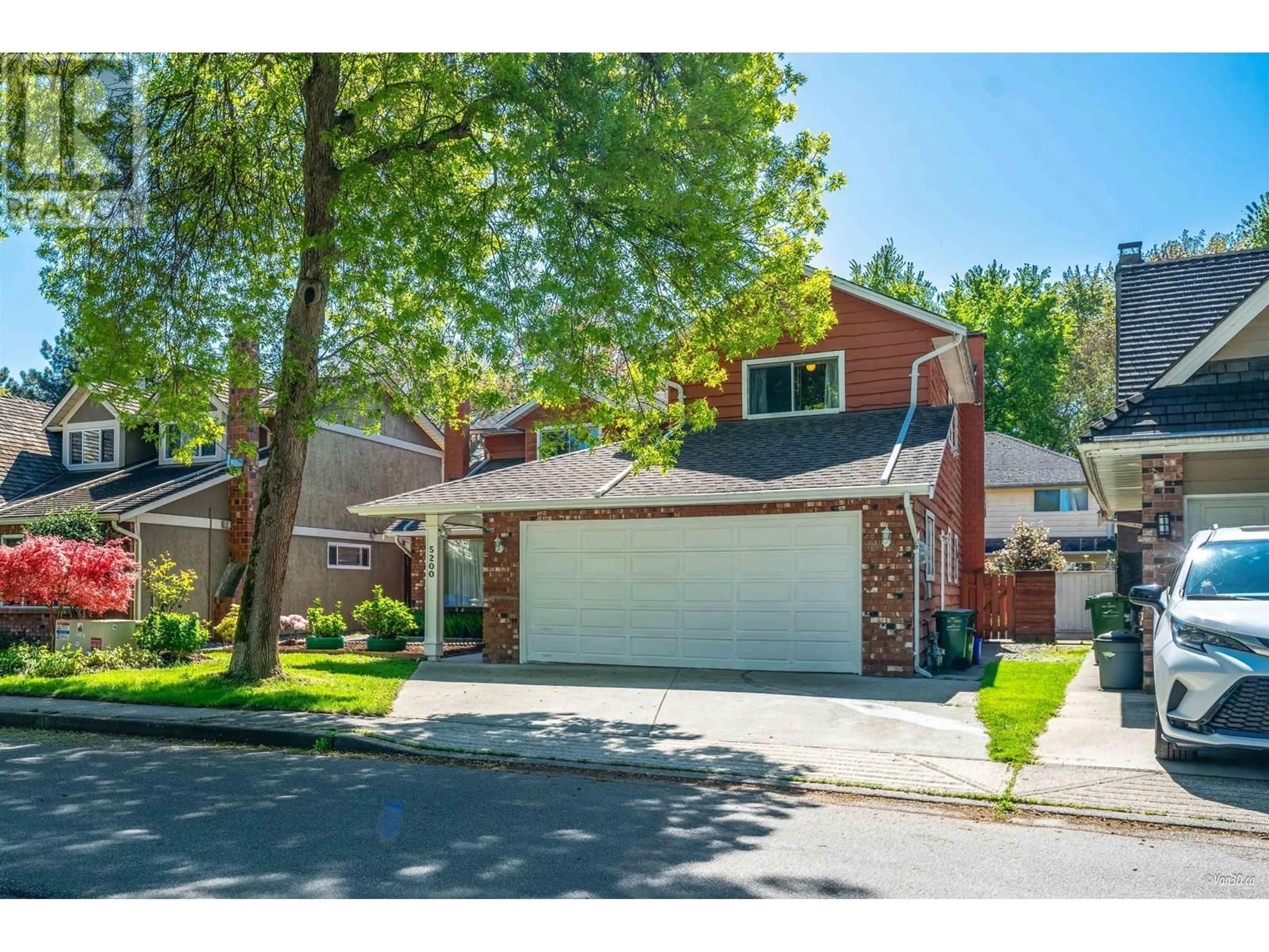 Home with brick exterior material, street for 5200 SAPPHIRE PLACE, Richmond British Columbia V7C4Z9
