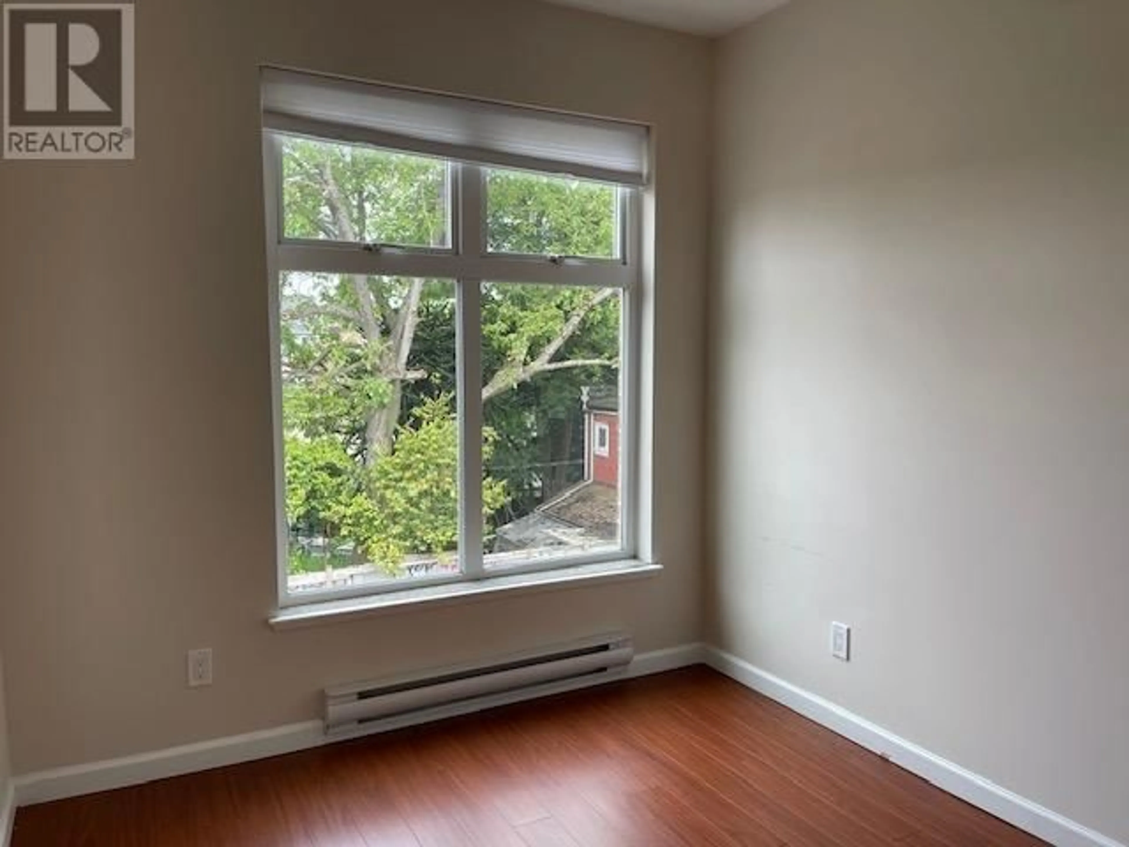 A pic of a room for 202 - 2817 CLARK DRIVE, Vancouver British Columbia V5N3H7