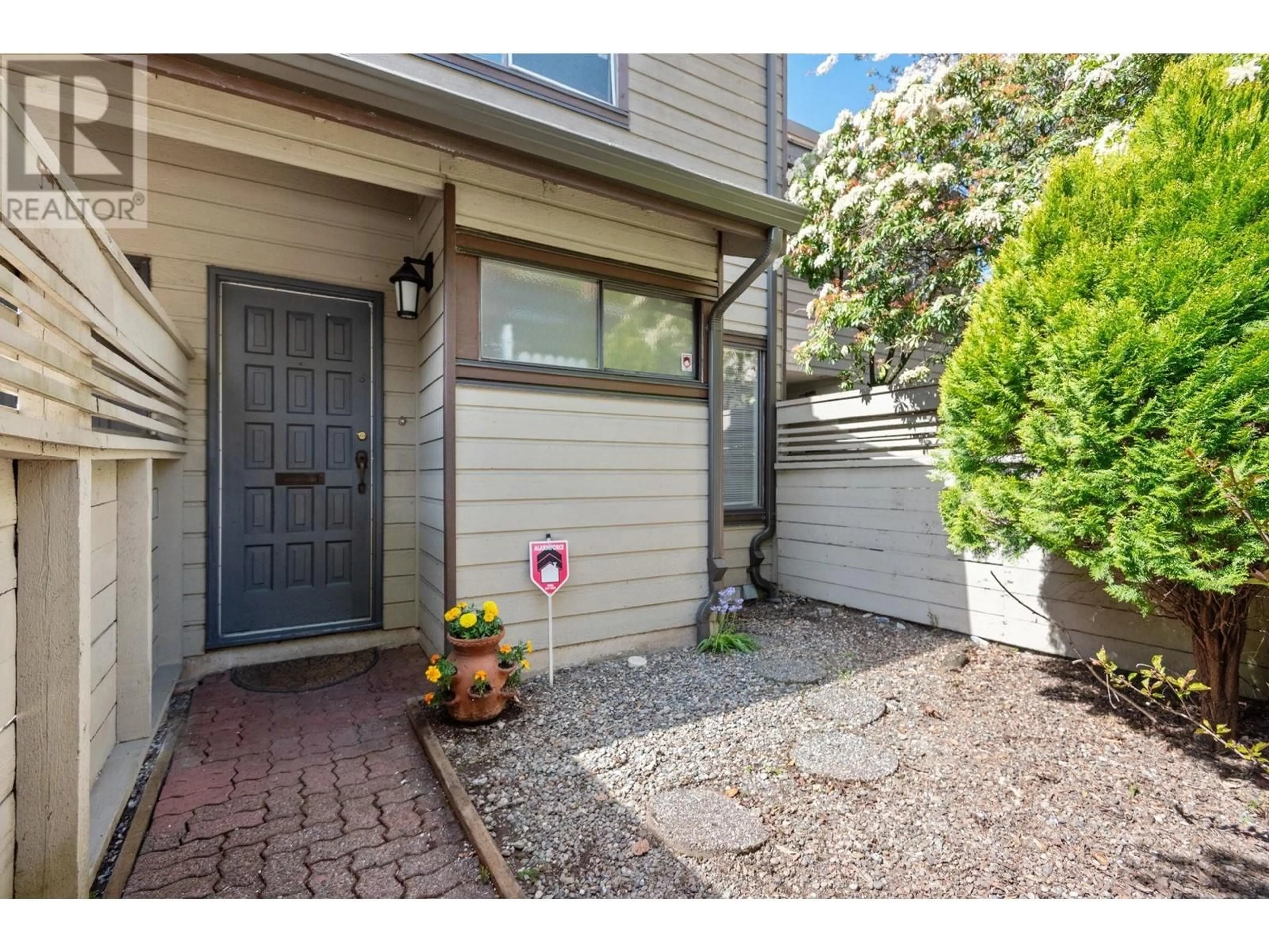 Unknown for 3961 SPRINGTREE DRIVE, Vancouver British Columbia V6L3E2