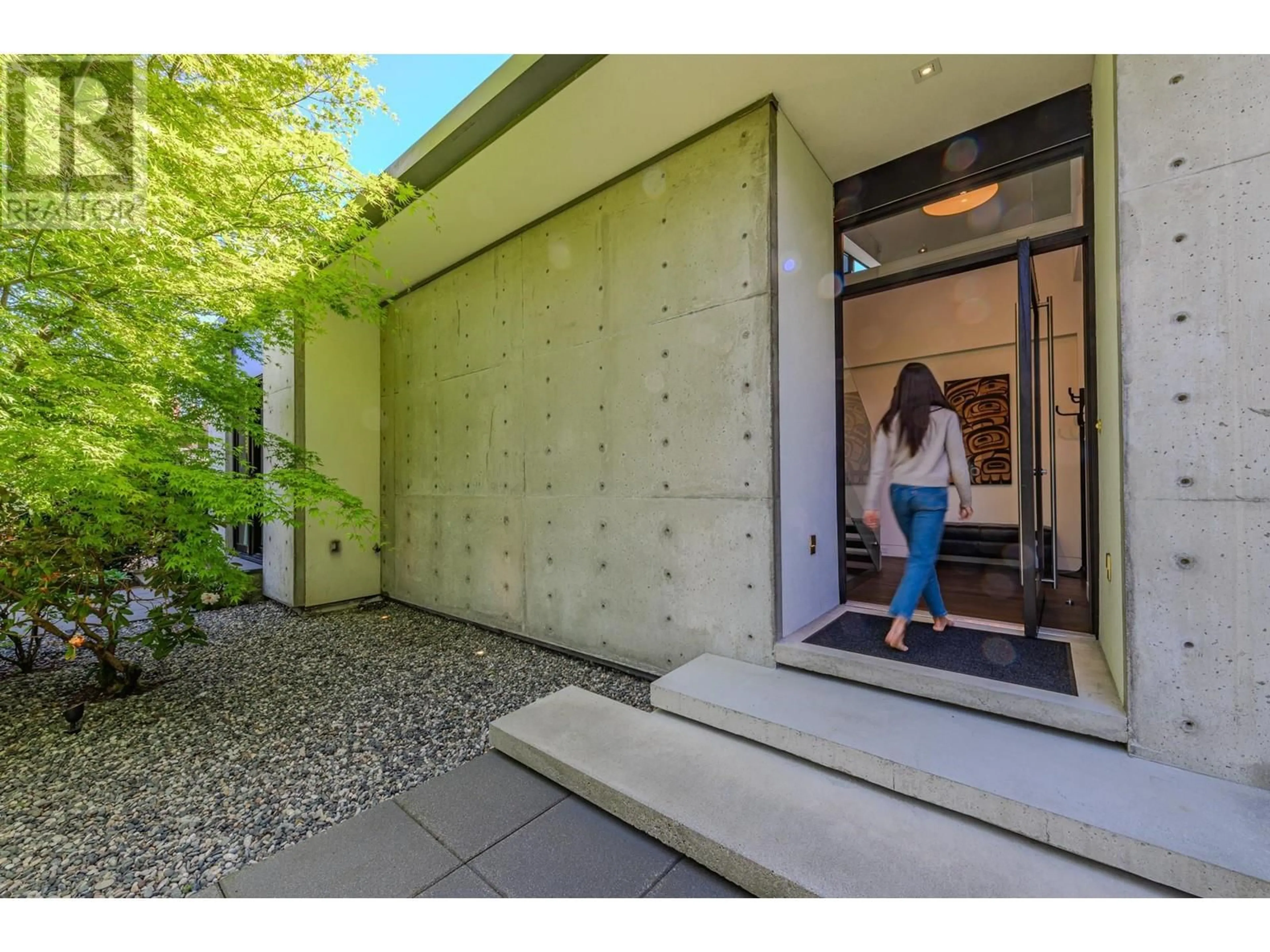 Unknown for 1990 FULTON AVENUE, West Vancouver British Columbia V7V1S9