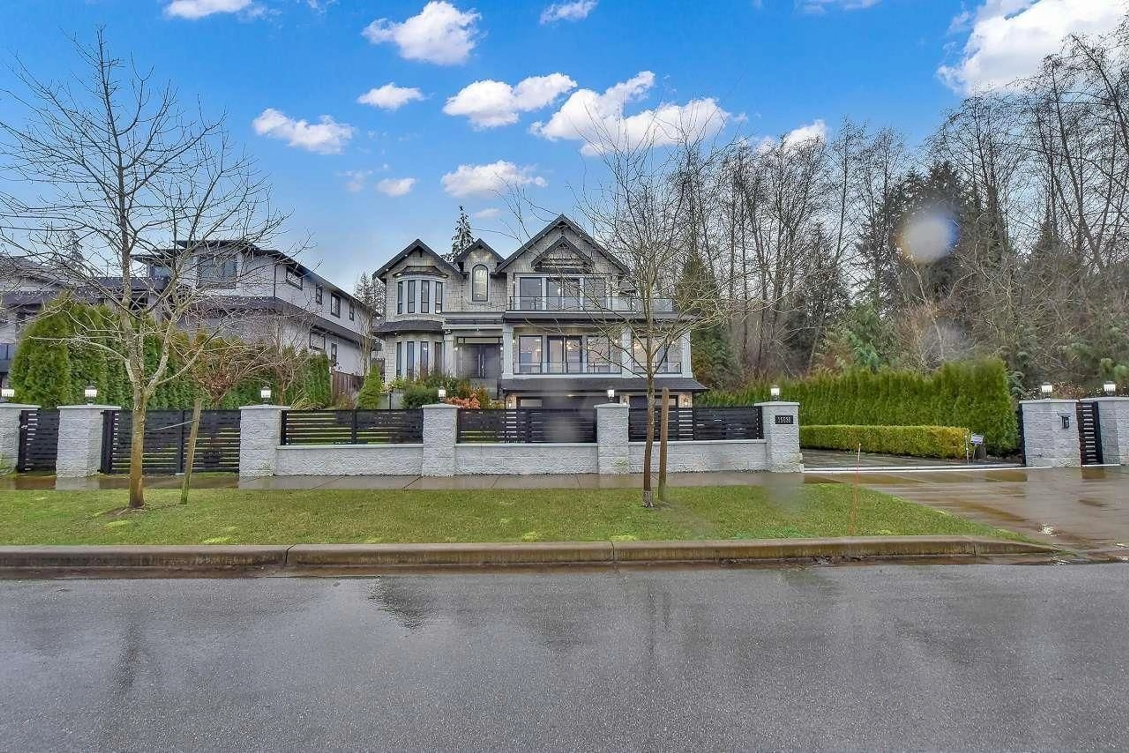 A pic from outside/outdoor area/front of a property/back of a property/a pic from drone, street for 16638 31B, Surrey British Columbia V3Z0P9