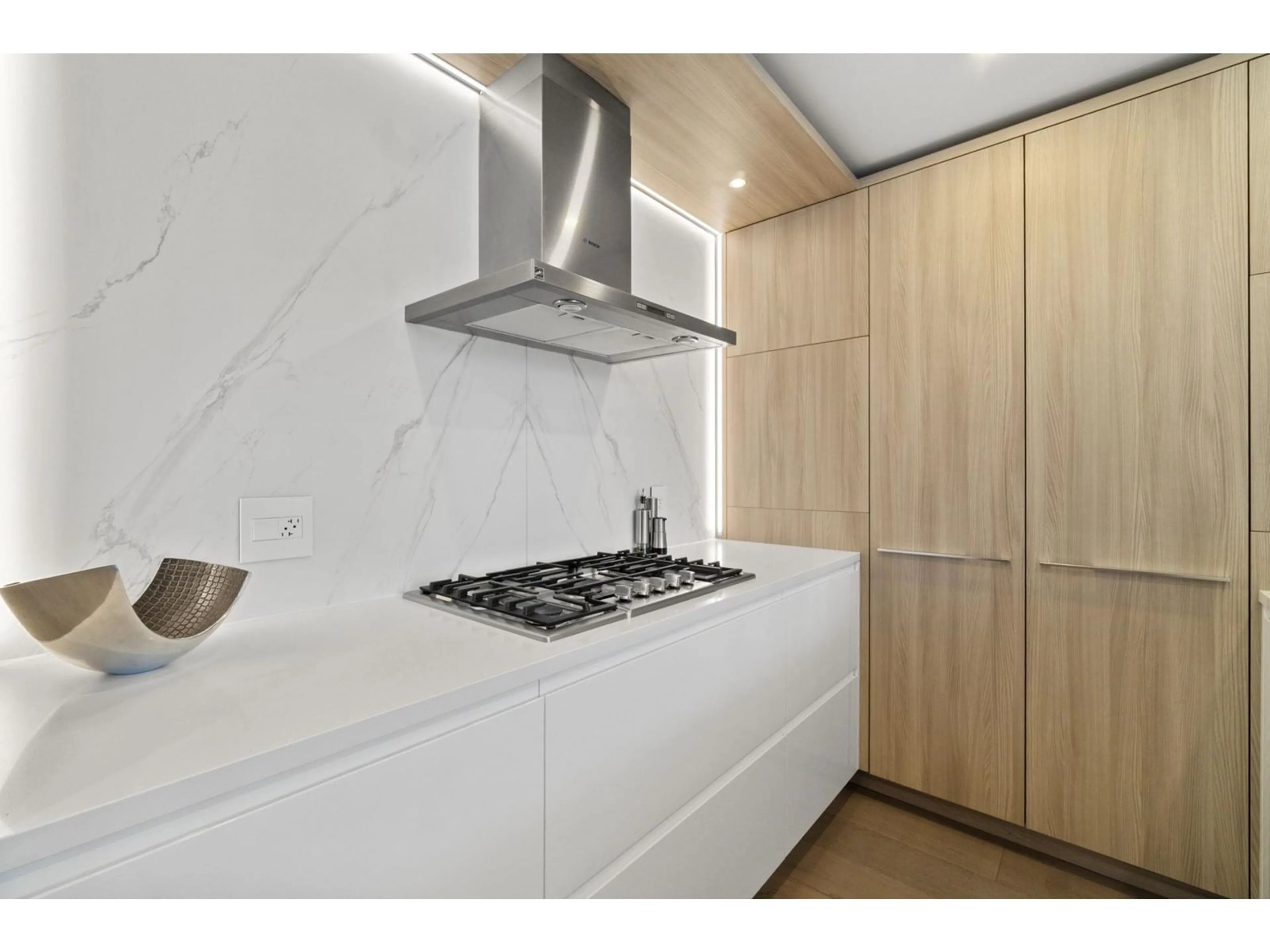 Standard kitchen, unknown for 501 - 1441 JOHNSTON, White Rock British Columbia V4B3Z4
