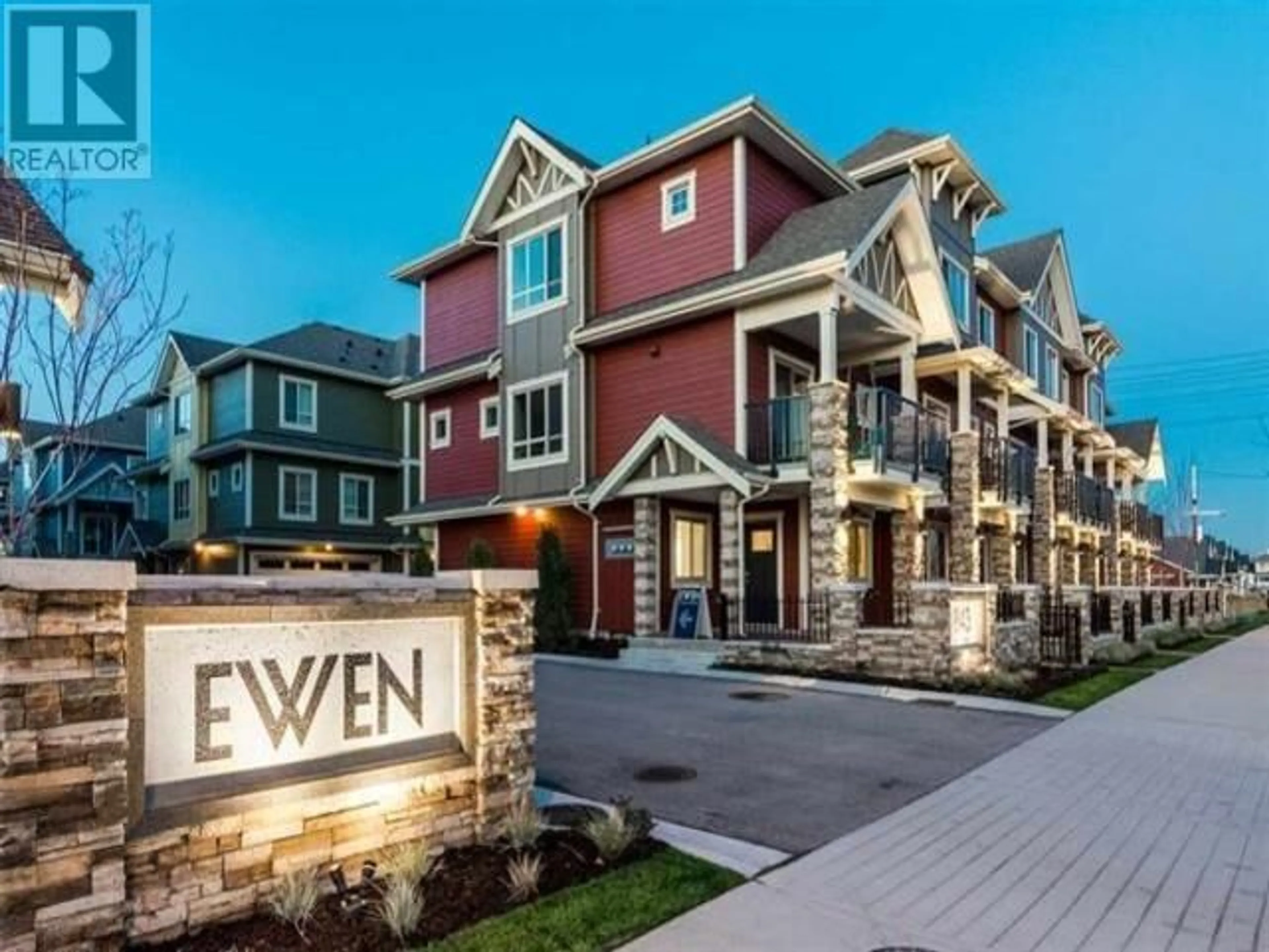 Indoor foyer for 58 - 843 EWEN AVENUE, New Westminster British Columbia V3M0K6