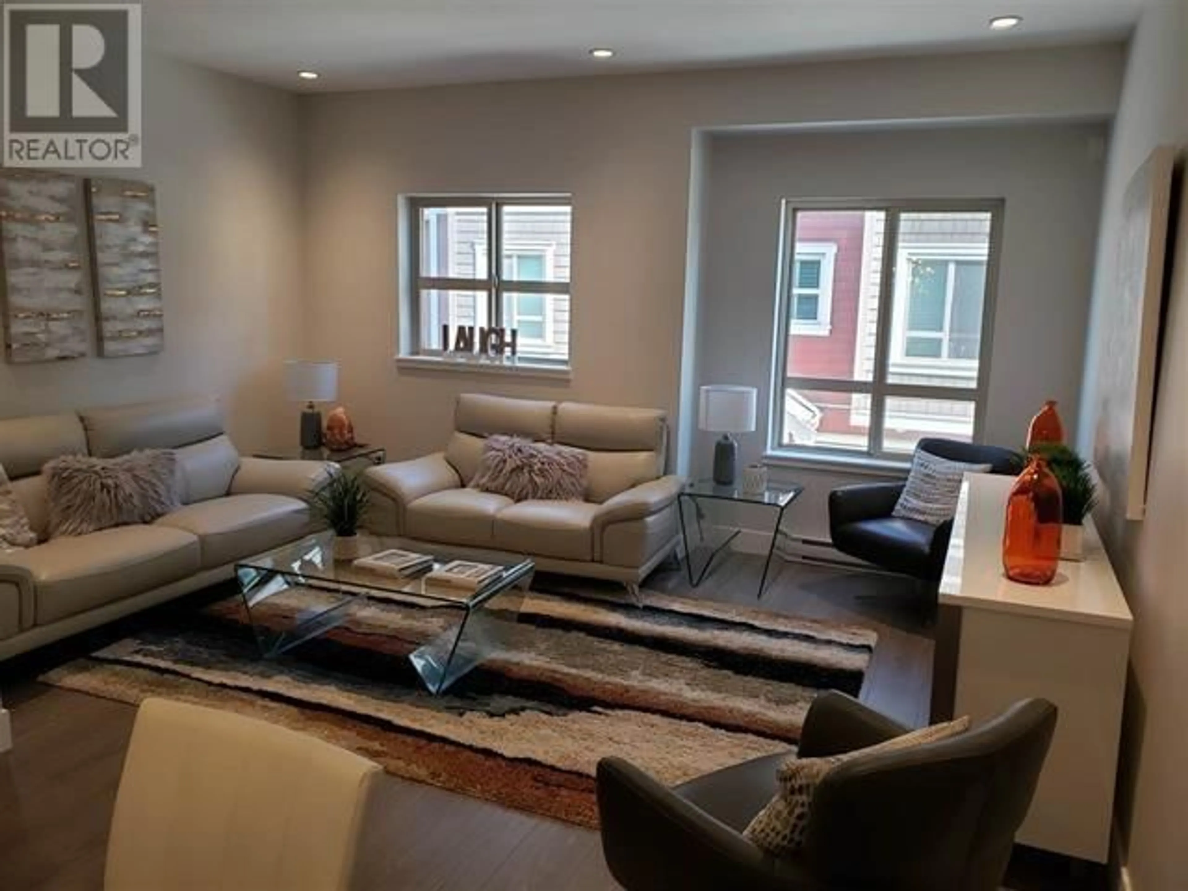 Living room with furniture, unknown for 58 - 843 EWEN AVENUE, New Westminster British Columbia V3M0K6