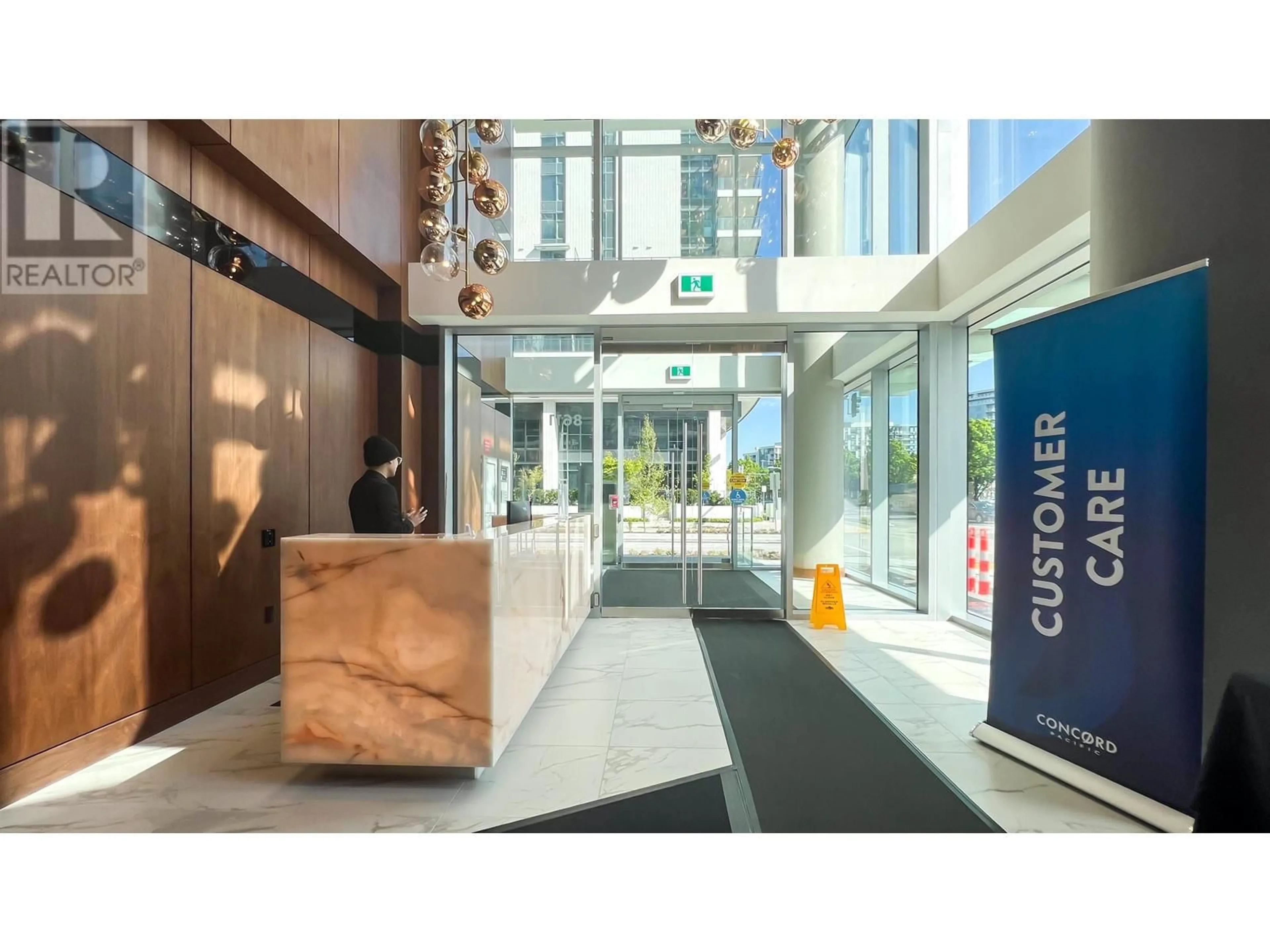 Lobby for 1010 - 8611 HAZELBRIDGE WAY, Richmond British Columbia V6X0W8