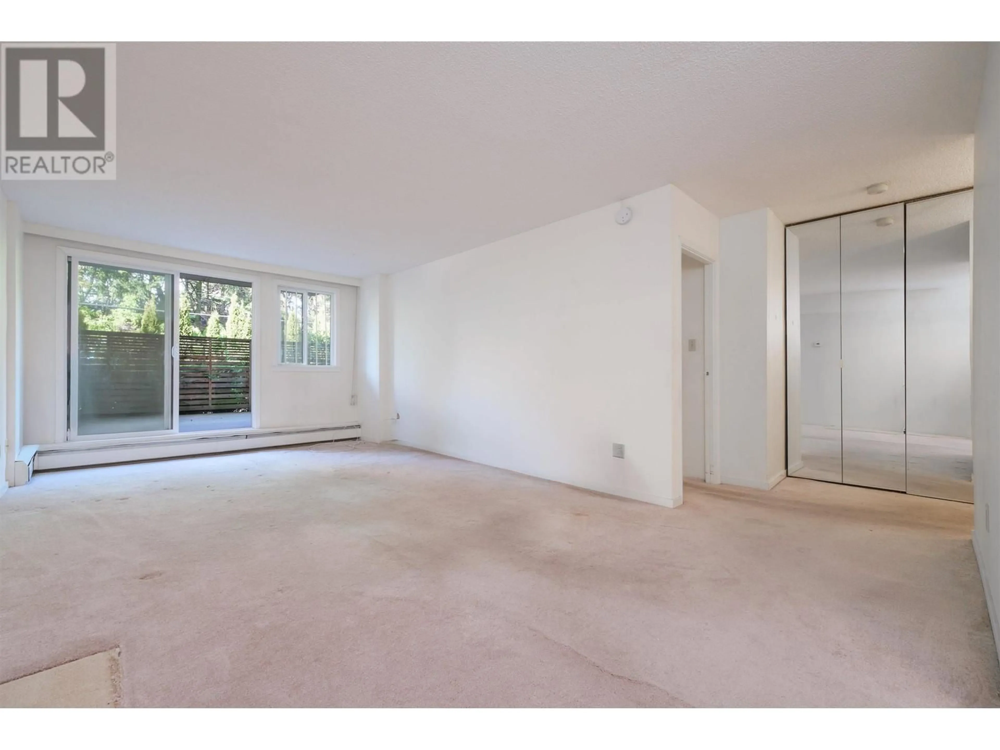 A pic of a room for 104 - 1867 3RD AVENUE, Vancouver British Columbia V6J1K9