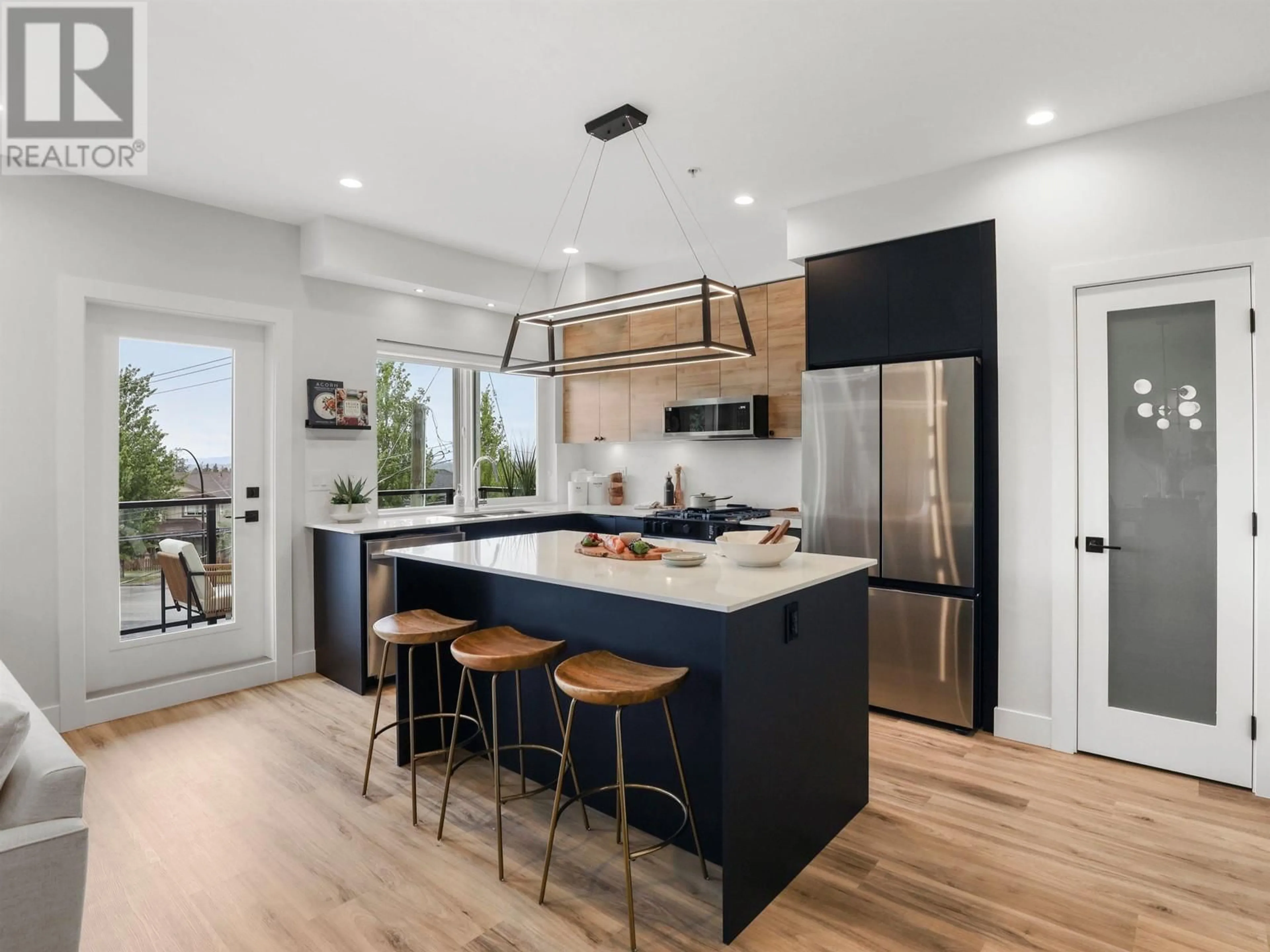 Contemporary kitchen, unknown for 51 - 10640 248 STREET, Maple Ridge British Columbia V2W0K9