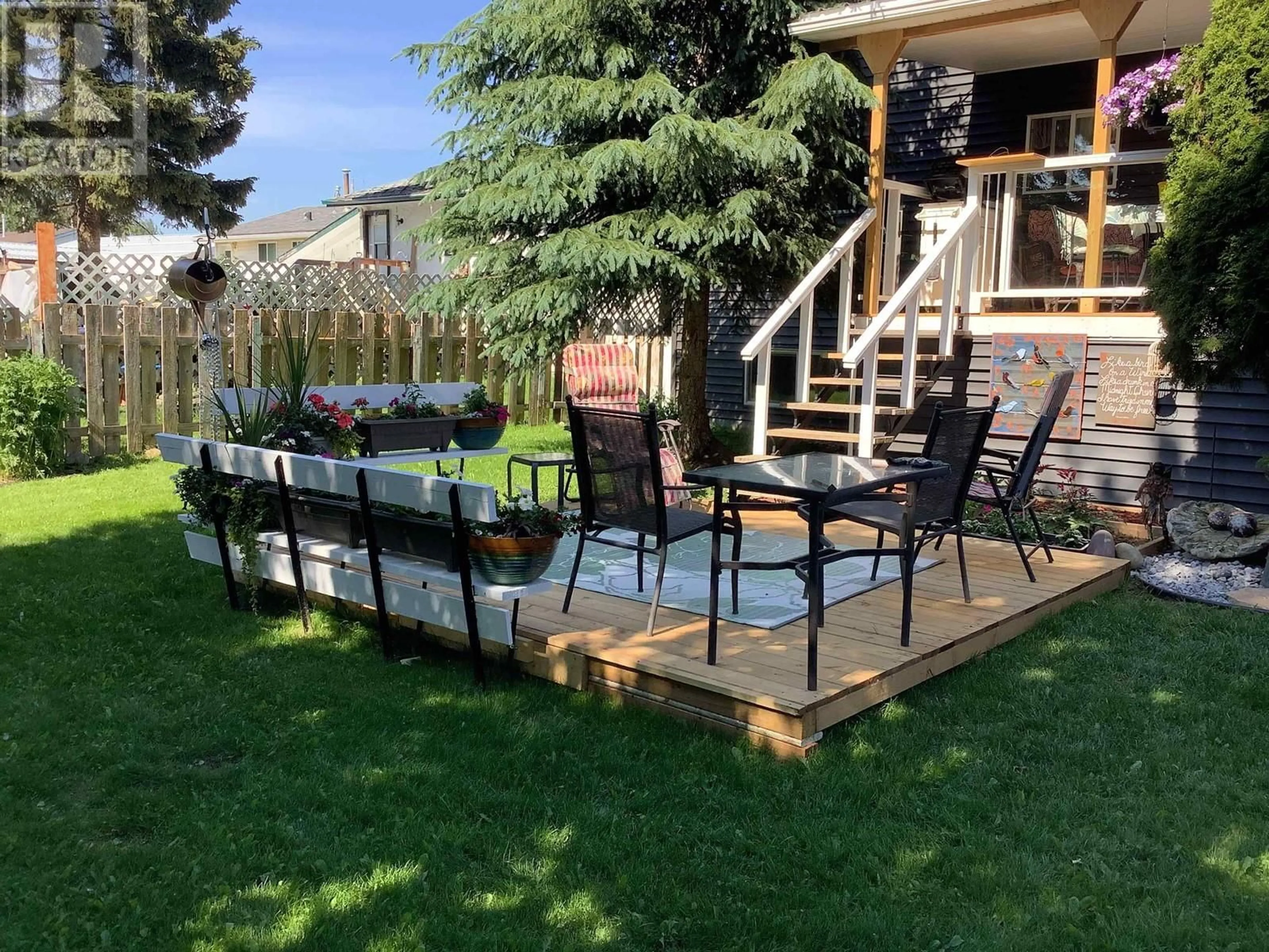 Patio, unknown for 14 MUNRO CRESCENT, Mackenzie British Columbia V0J2C0