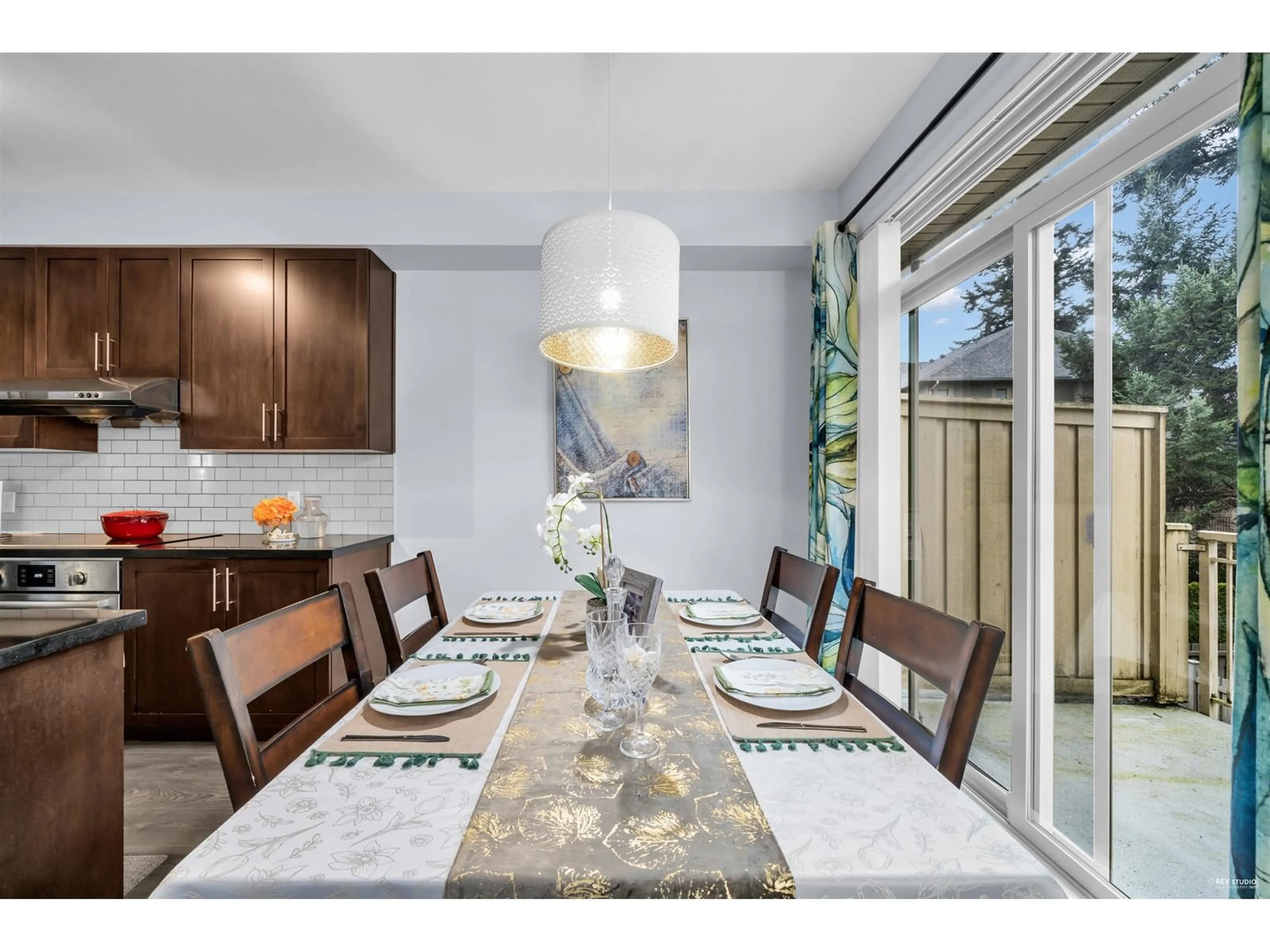 Dining room, unknown for 28 - 2738 158, Surrey British Columbia V3Z3K3
