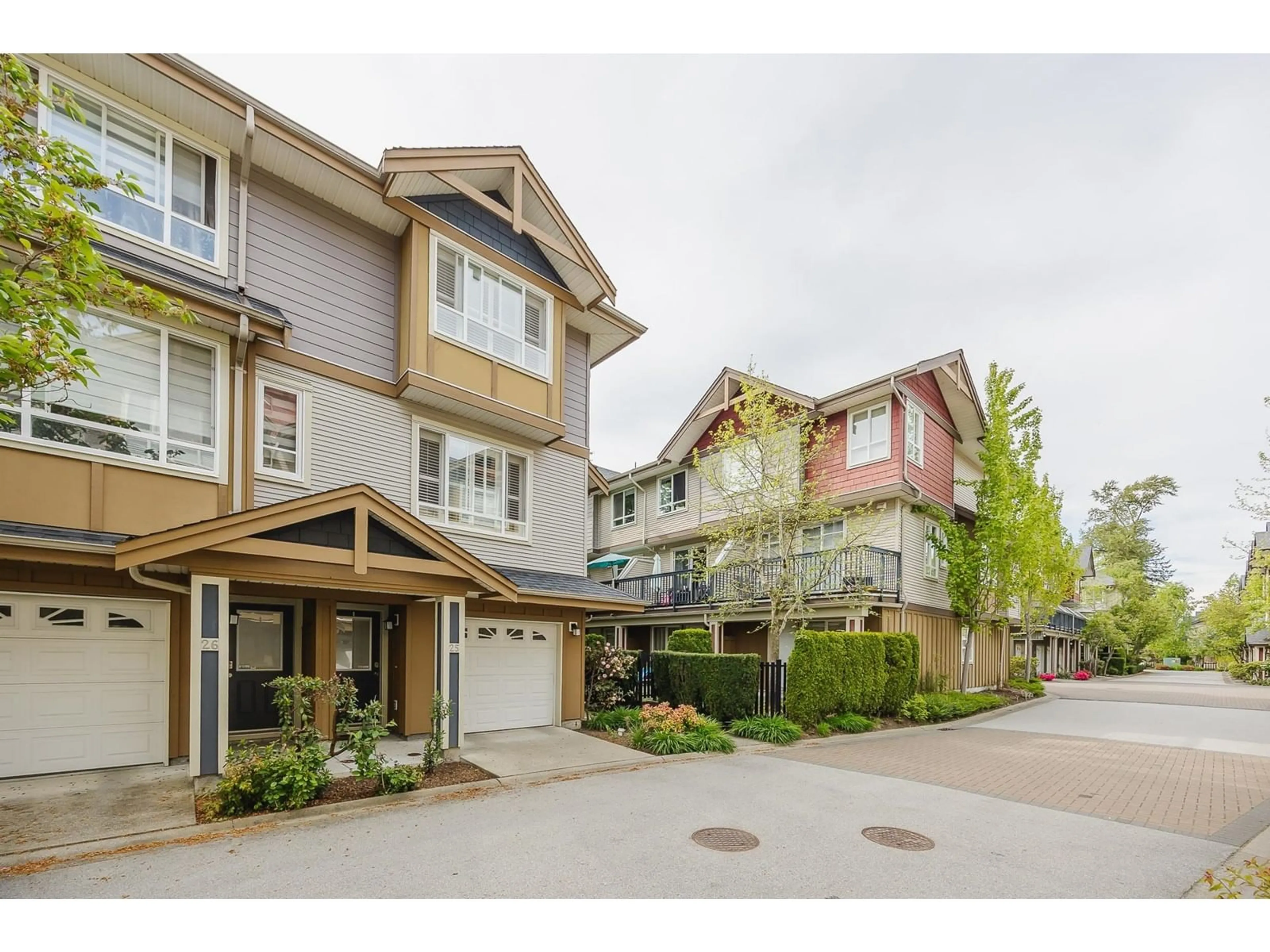 Unknown for 25 - 7088 191, Surrey British Columbia V4N0B4