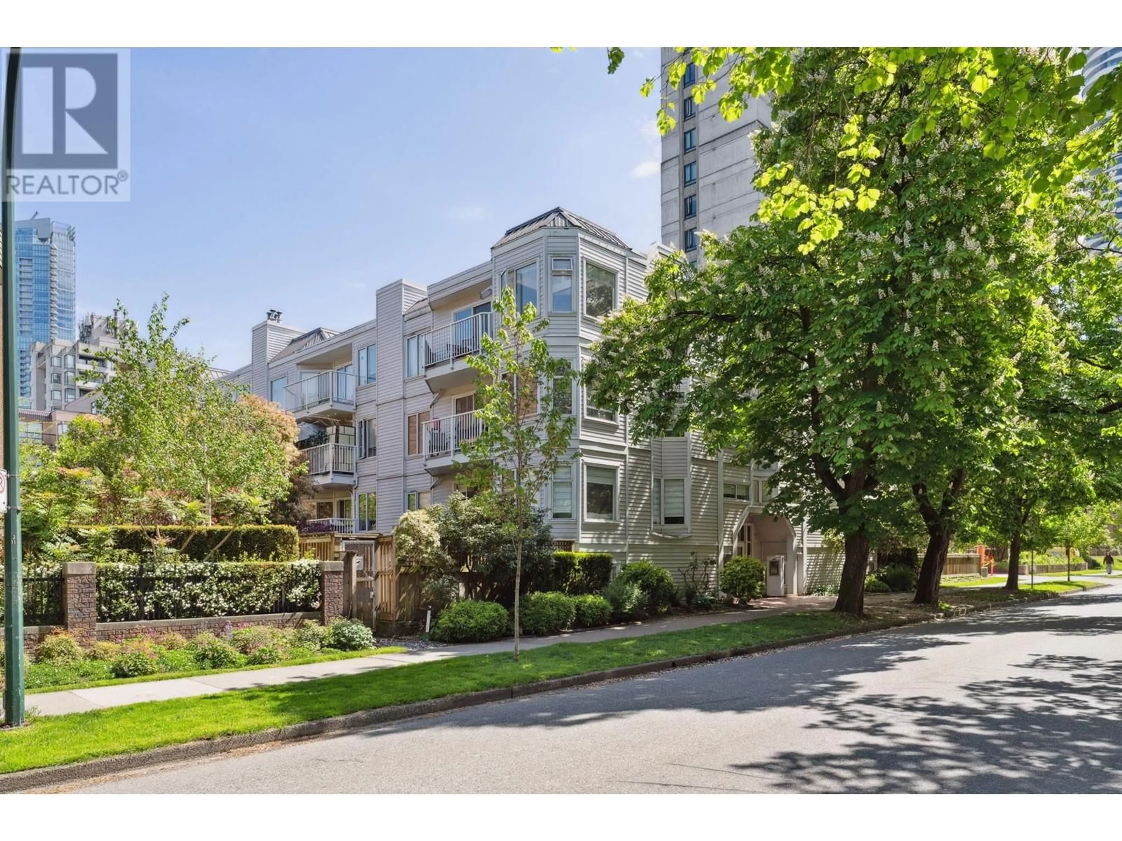 Unknown for 204 - 1147 NELSON STREET, Vancouver British Columbia V6G1J3