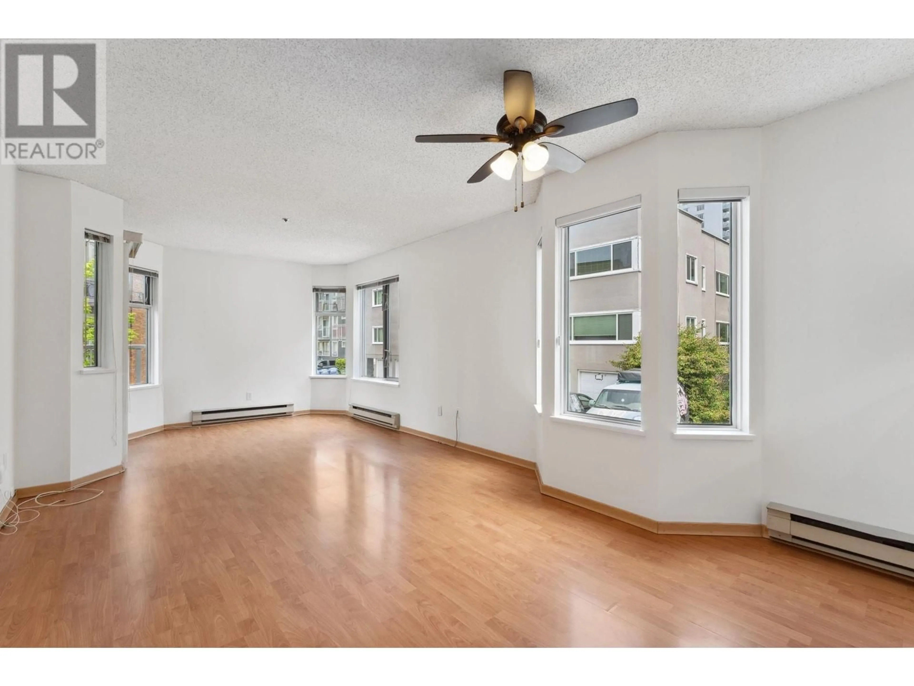 A pic of a room for 204 - 1147 NELSON STREET, Vancouver British Columbia V6G1J3