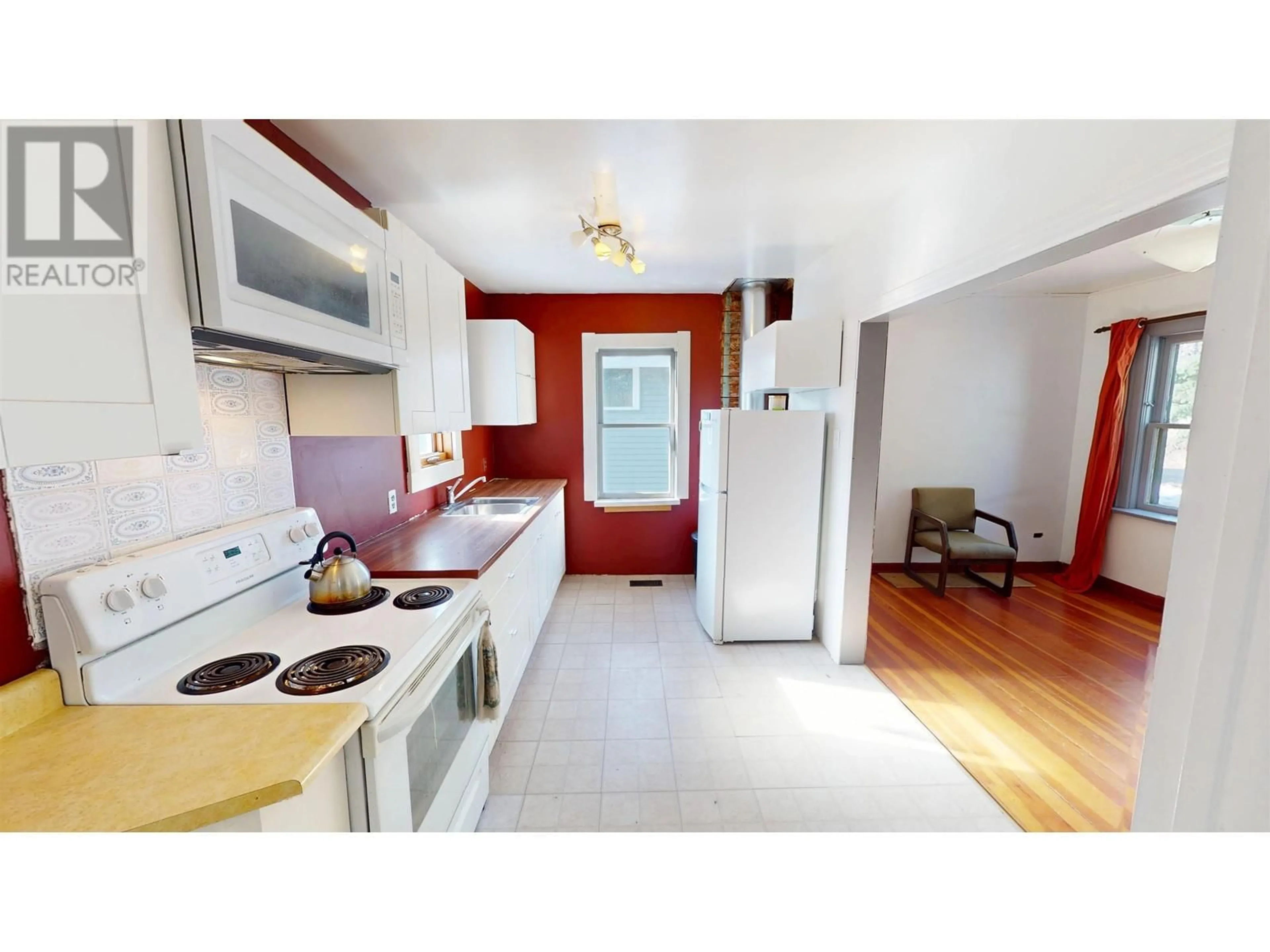 Standard kitchen, unknown for 4252 MARGARET AVENUE, Wells British Columbia V0K2R0