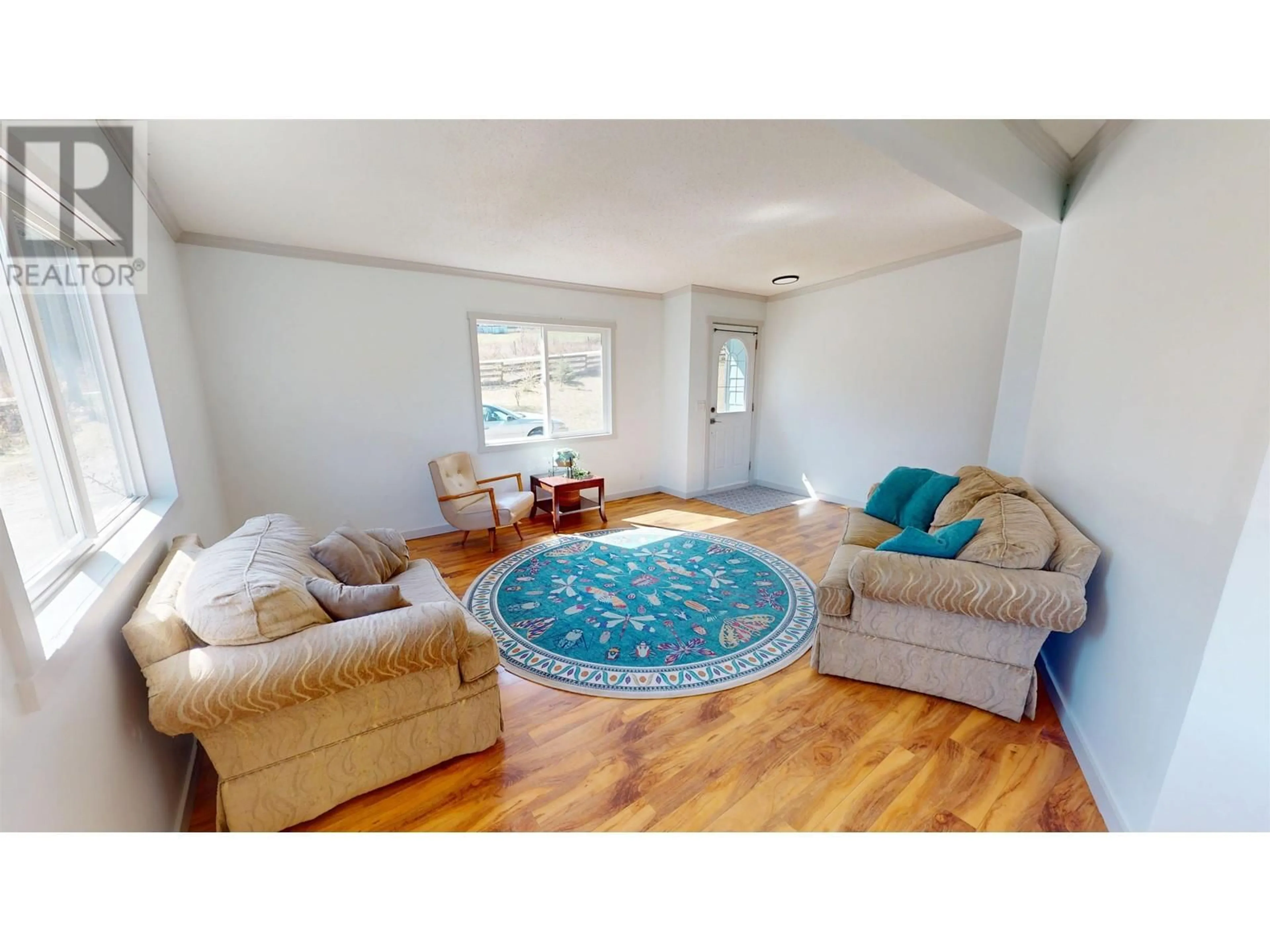 Living room with furniture, unknown for 2908 NAZKO ROAD, Quesnel British Columbia V2J7E7