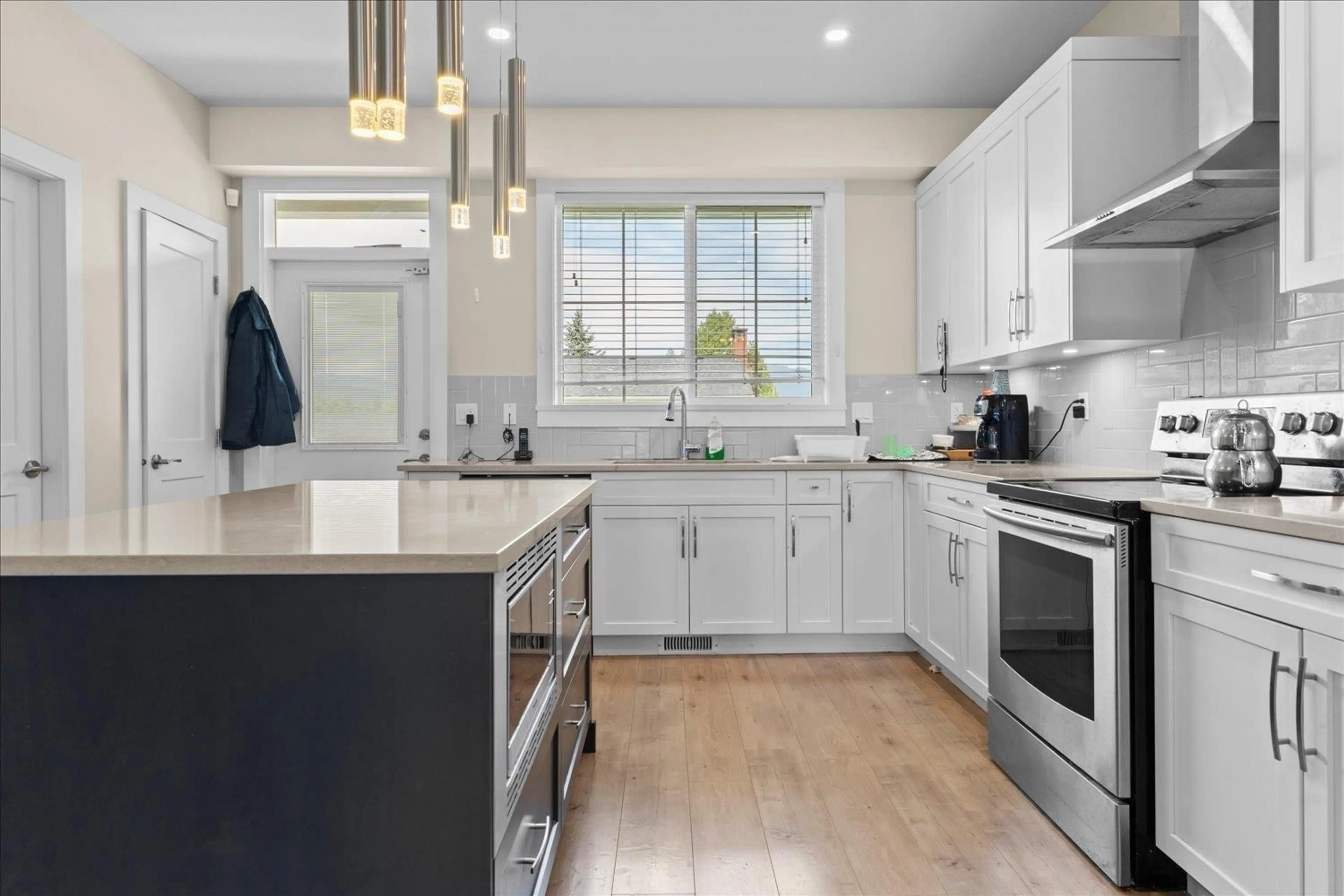 Open concept kitchen, unknown for 17 - 45545 KIPP AVENUE, Chilliwack British Columbia V2P1Z1