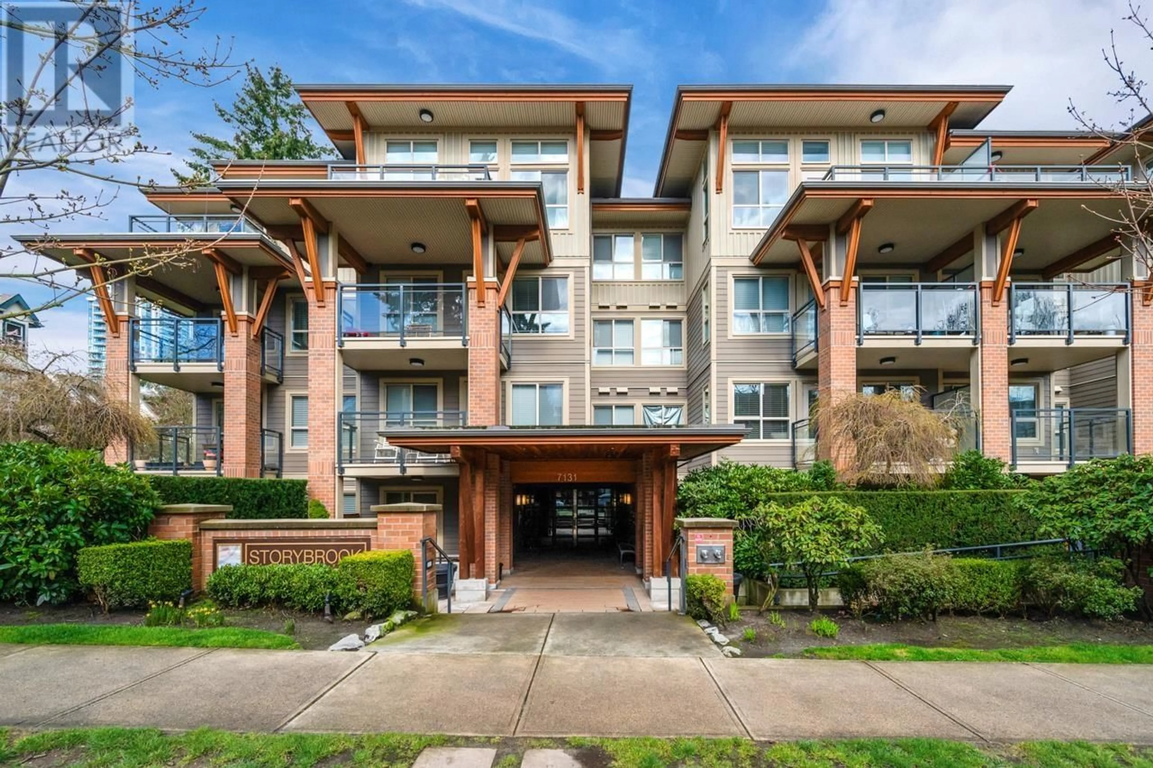 Patio, building for 108 - 7131 STRIDE AVENUE, Burnaby British Columbia V3N0E3