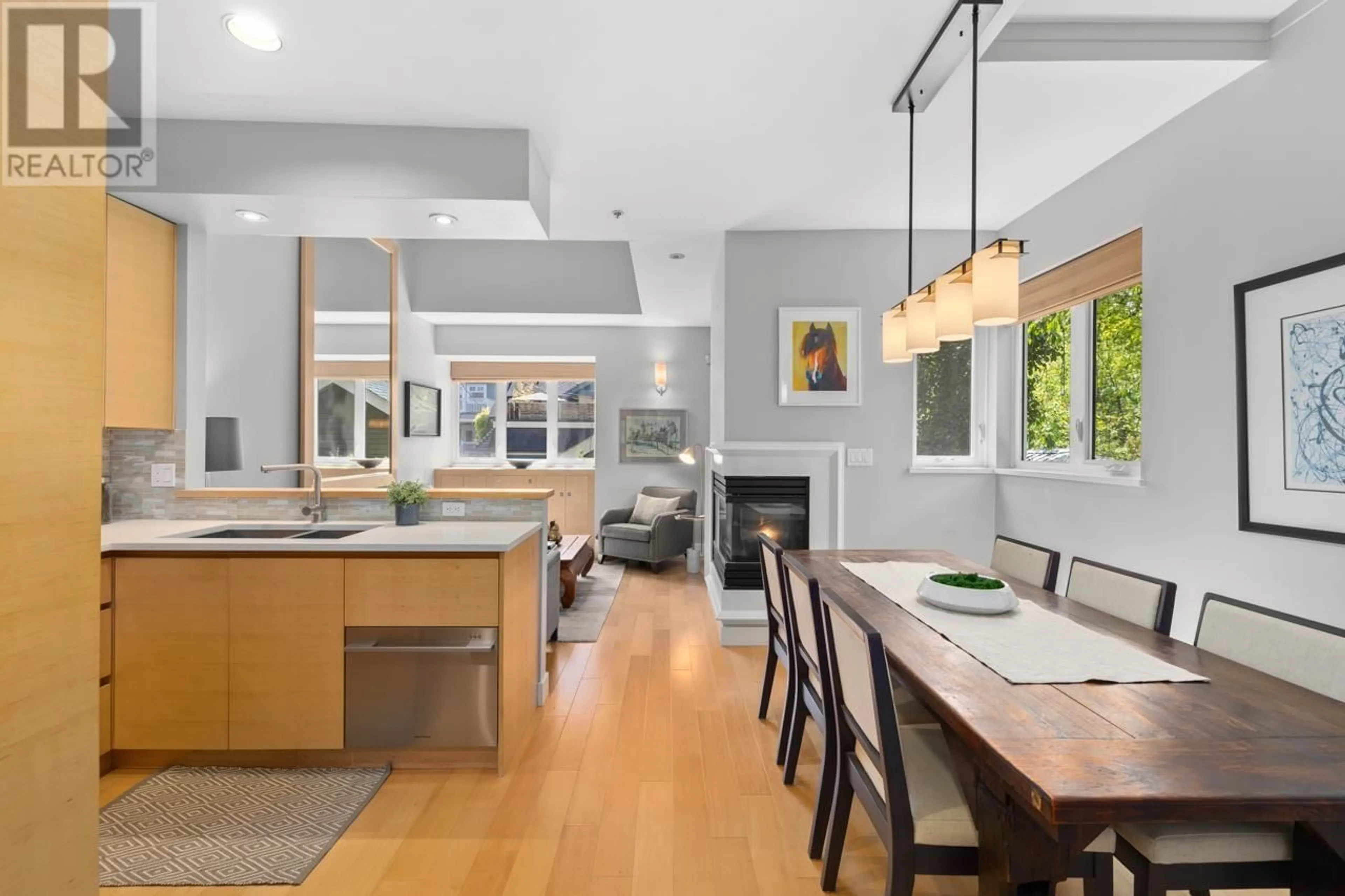 Open concept kitchen, unknown for 366 14TH AVENUE, Vancouver British Columbia V5Y1X4