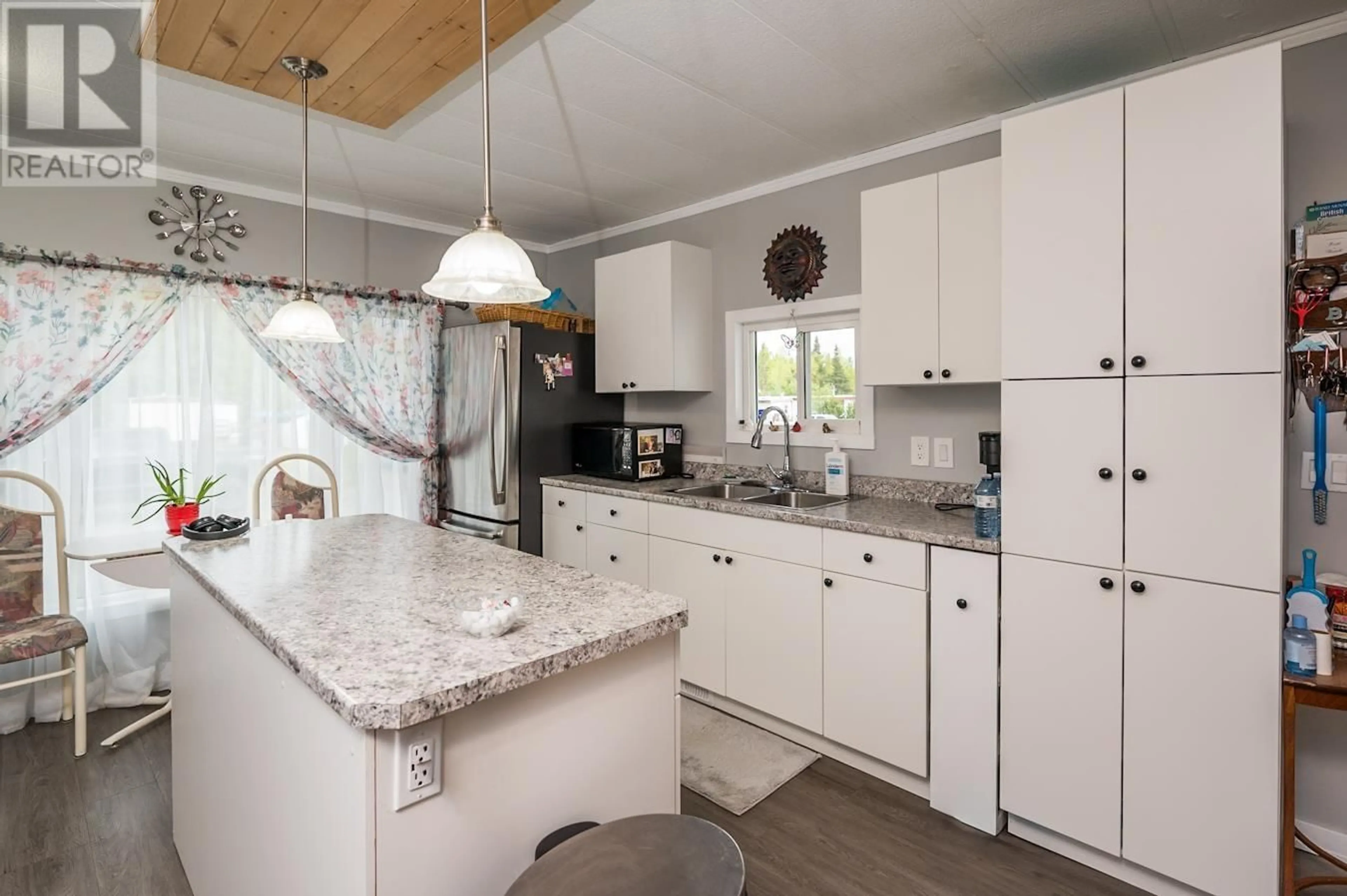 Open concept kitchen, unknown for 14 - 8680 CASTLE ROAD, Prince George British Columbia V2N6Y6