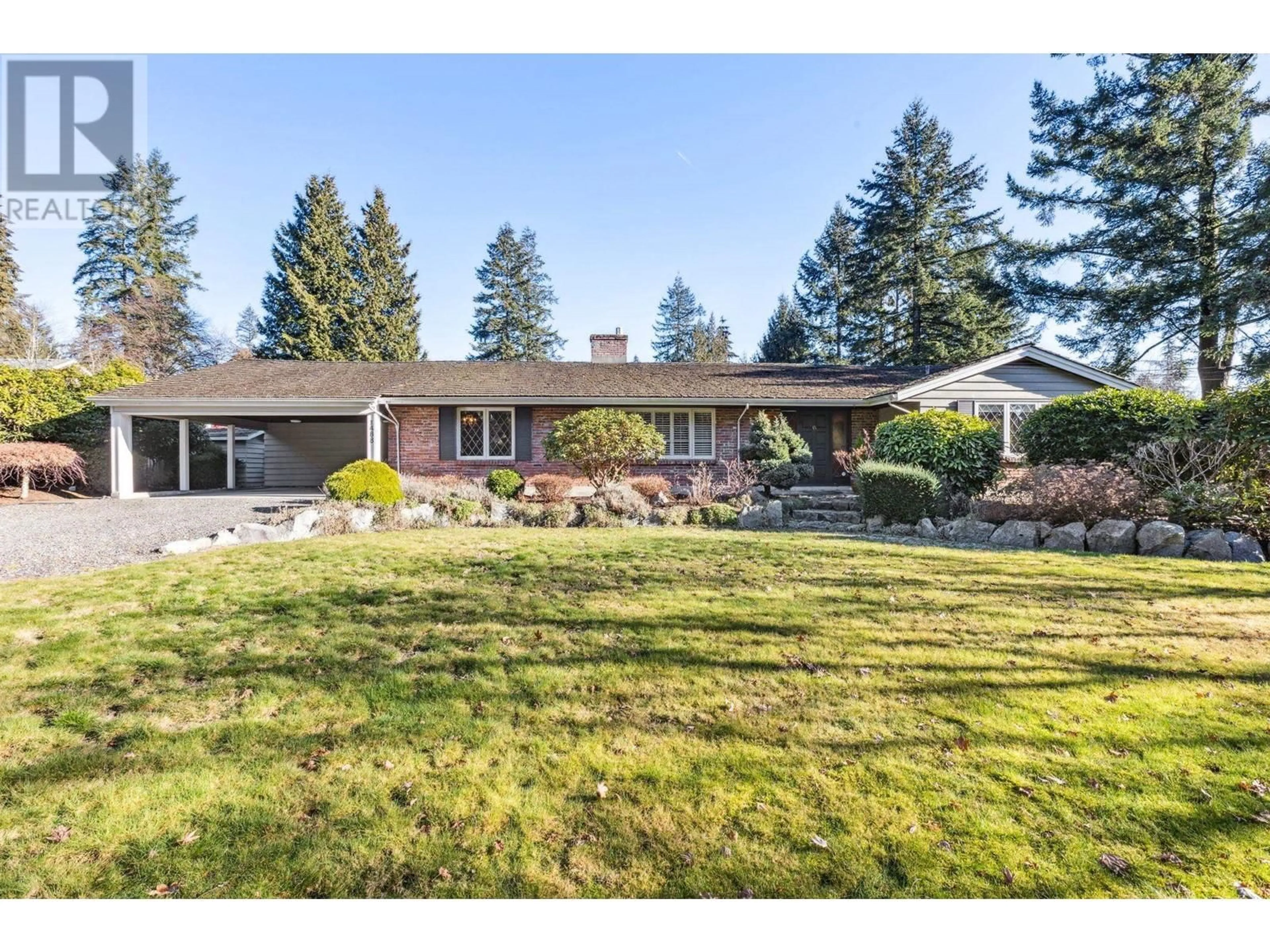 A pic from outside/outdoor area/front of a property/back of a property/a pic from drone, unknown for 1488 BERKLEY ROAD, North Vancouver British Columbia V7H1Y7