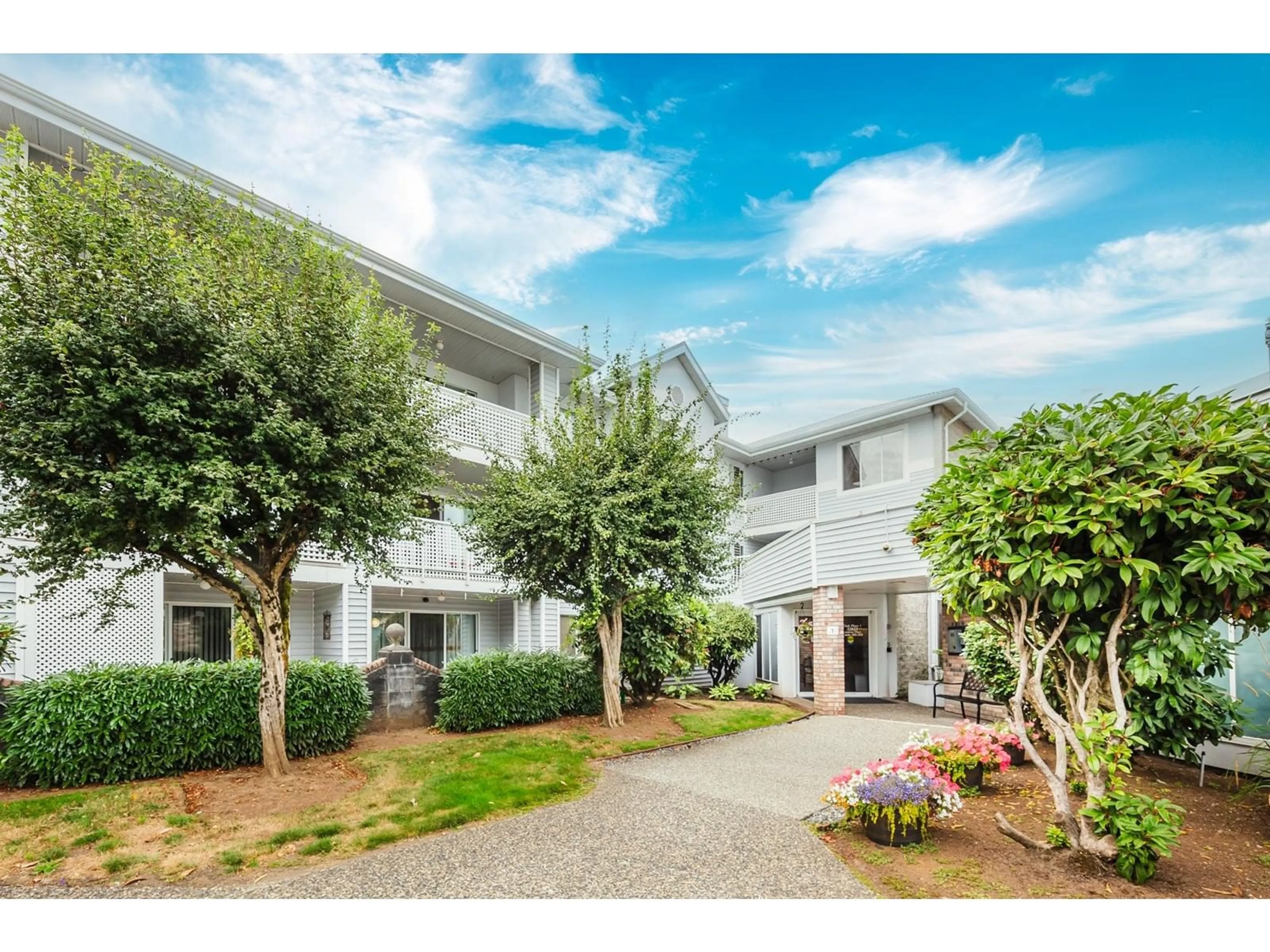 Patio, unknown for 205 - 32823 LANDEAU, Abbotsford British Columbia V2S6S6