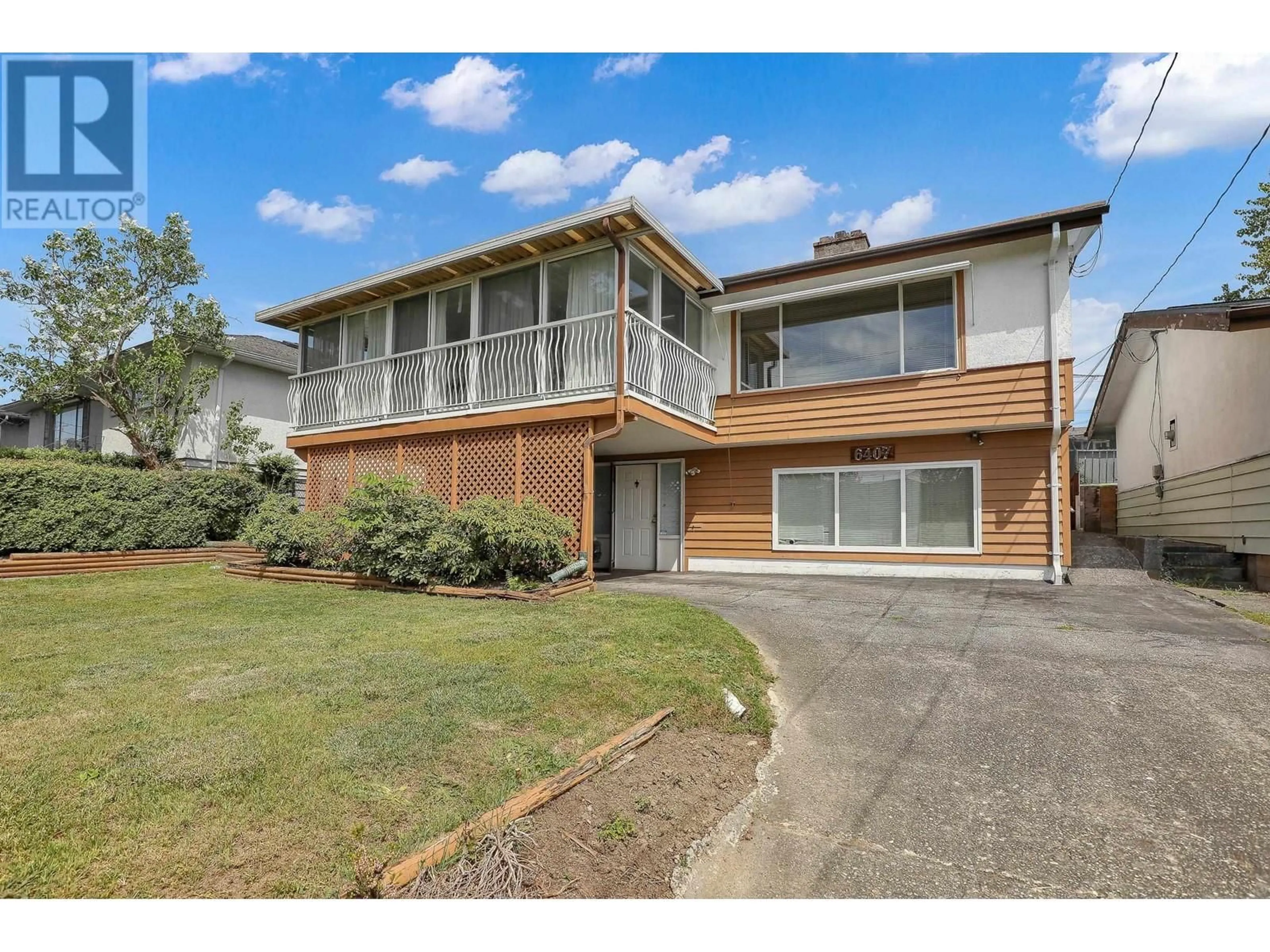 A pic from outside/outdoor area/front of a property/back of a property/a pic from drone, unknown for 6407 LOUGHEED HIGHWAY, Burnaby British Columbia V5B3A1
