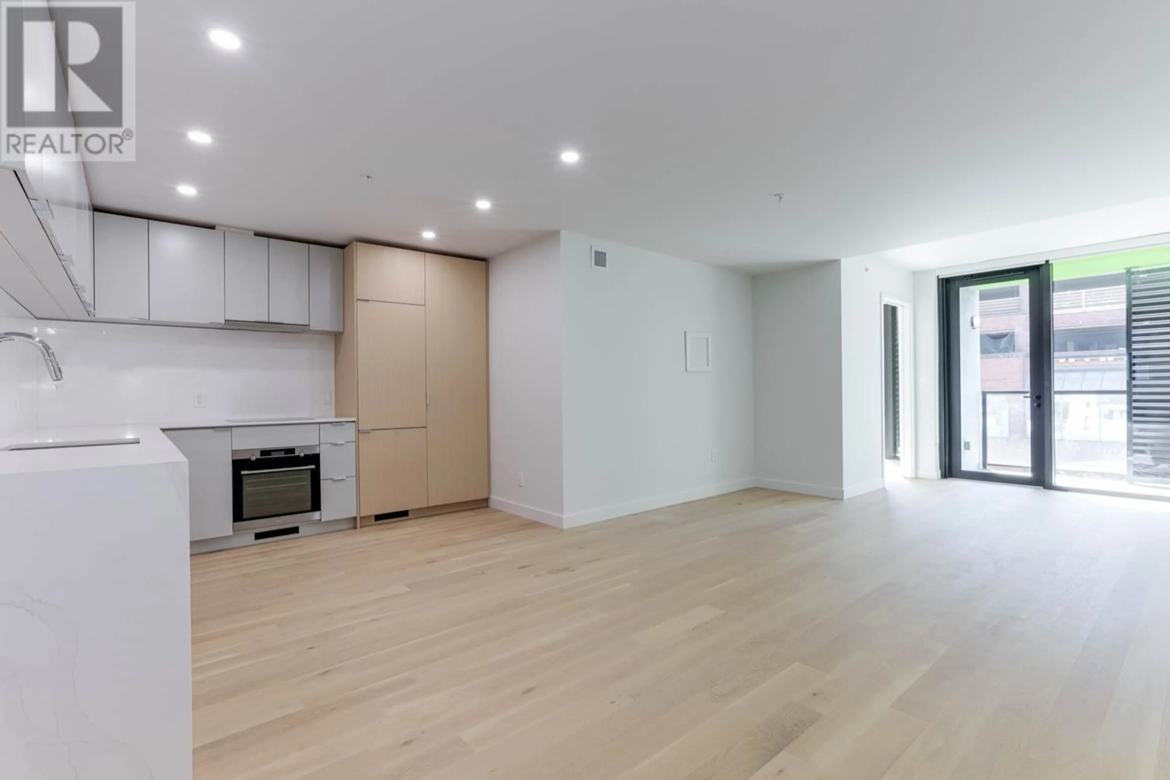 A pic of a room for 505 - 239 KEEFER STREET, Vancouver British Columbia V6A1X6