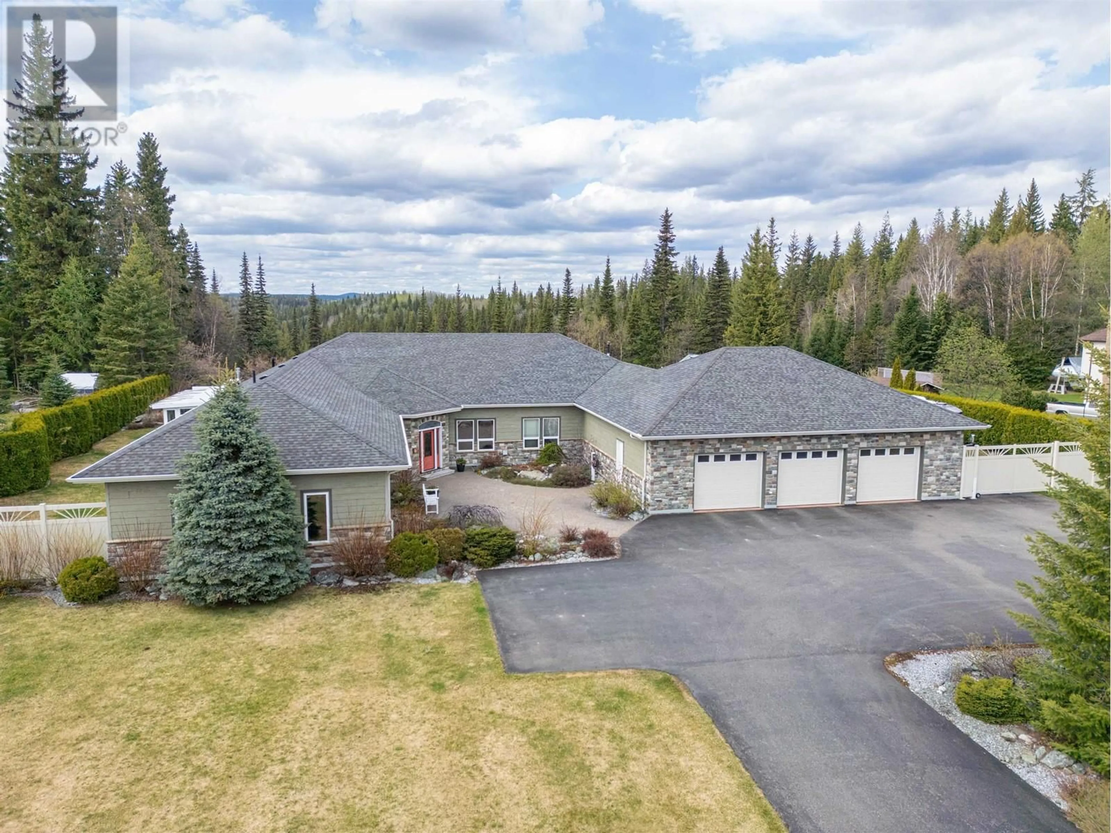 A pic from outside/outdoor area/front of a property/back of a property/a pic from drone, unknown for 7003 VALLEYVIEW DRIVE, Prince George British Columbia V2K4C6