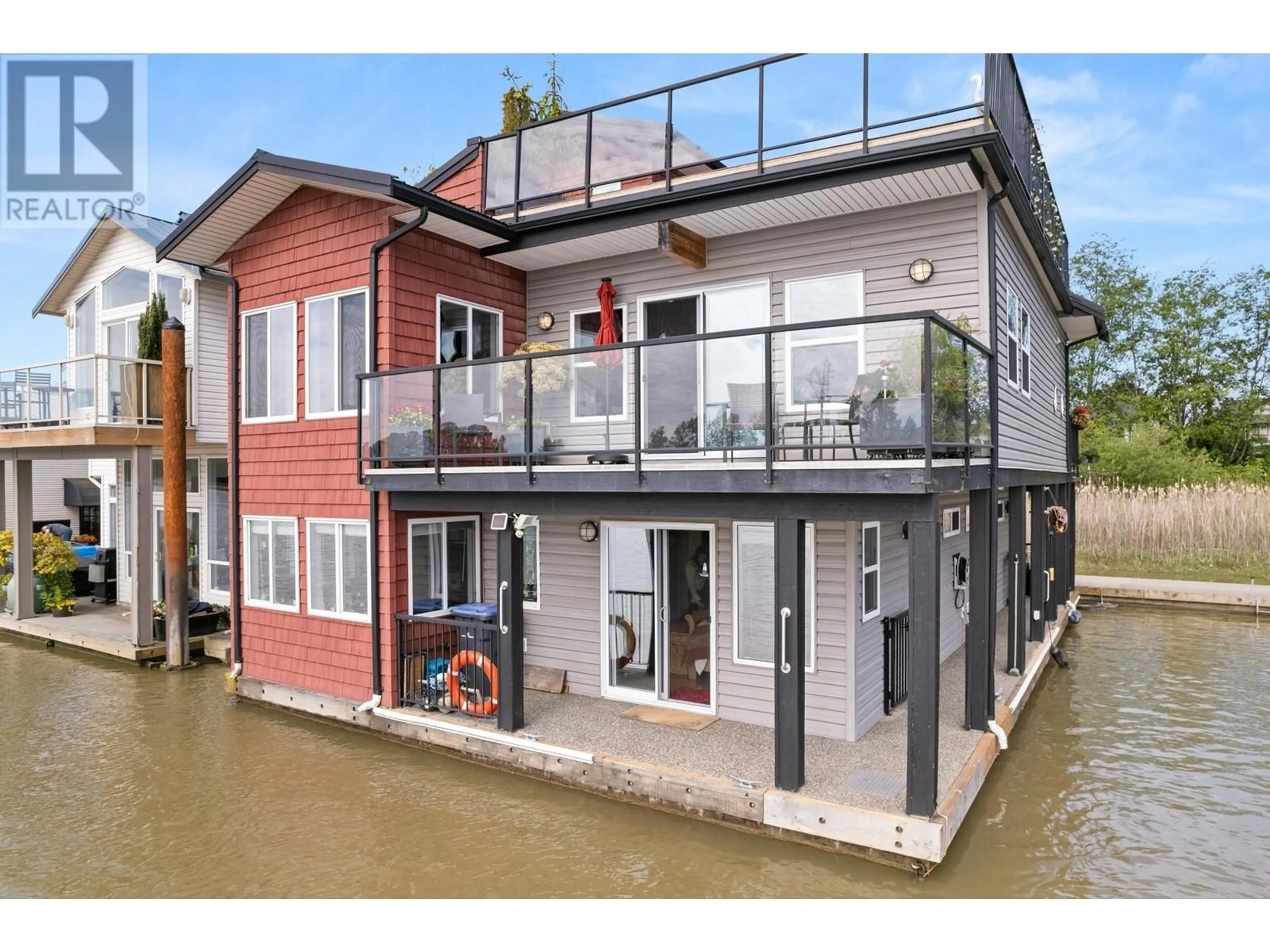 Unknown for 3 - 800 SOUTH DYKE ROAD, New Westminster British Columbia V3M6L6
