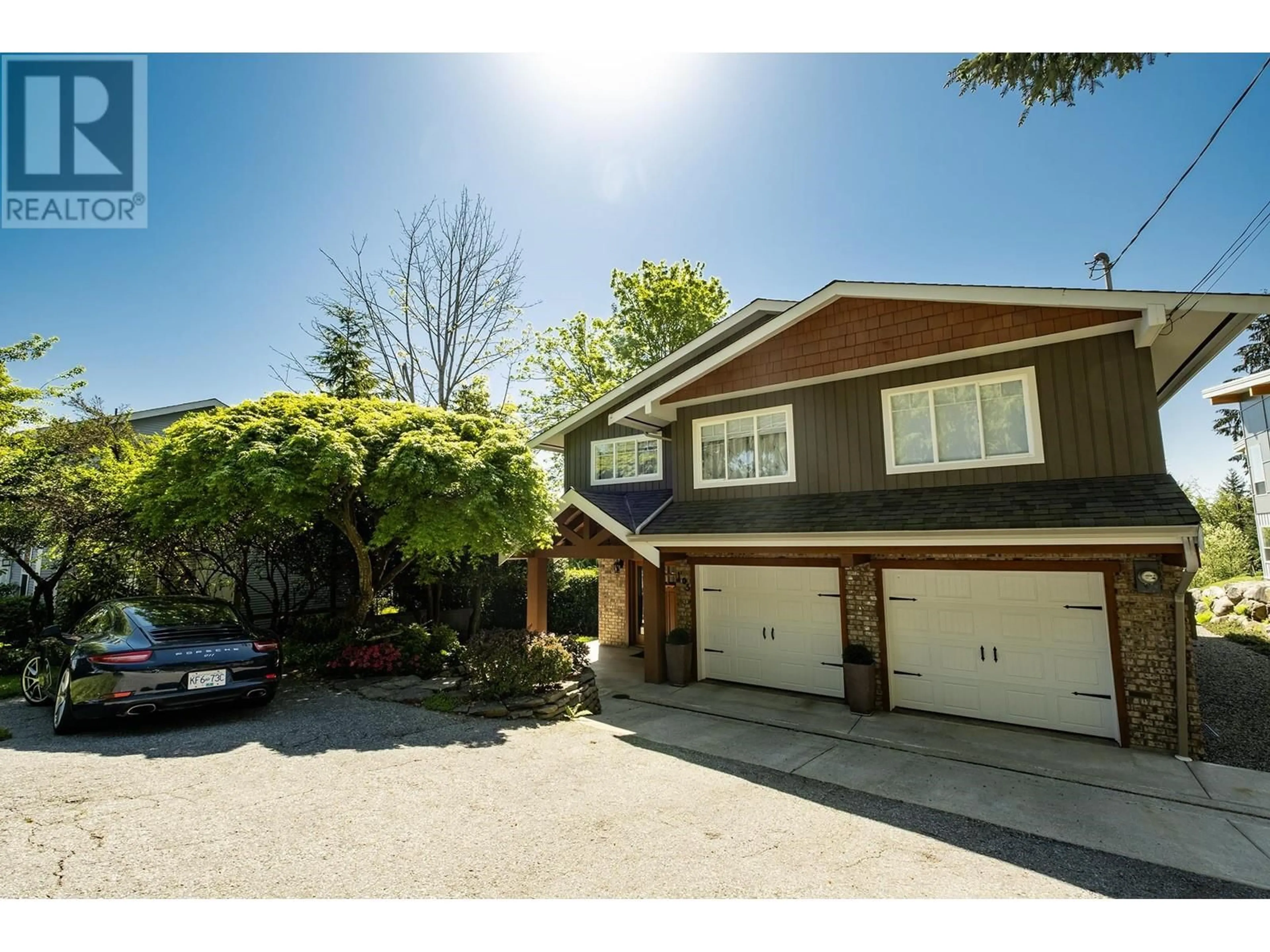 Unknown for 105 WHARF ROAD, Gibsons British Columbia V0N1V6