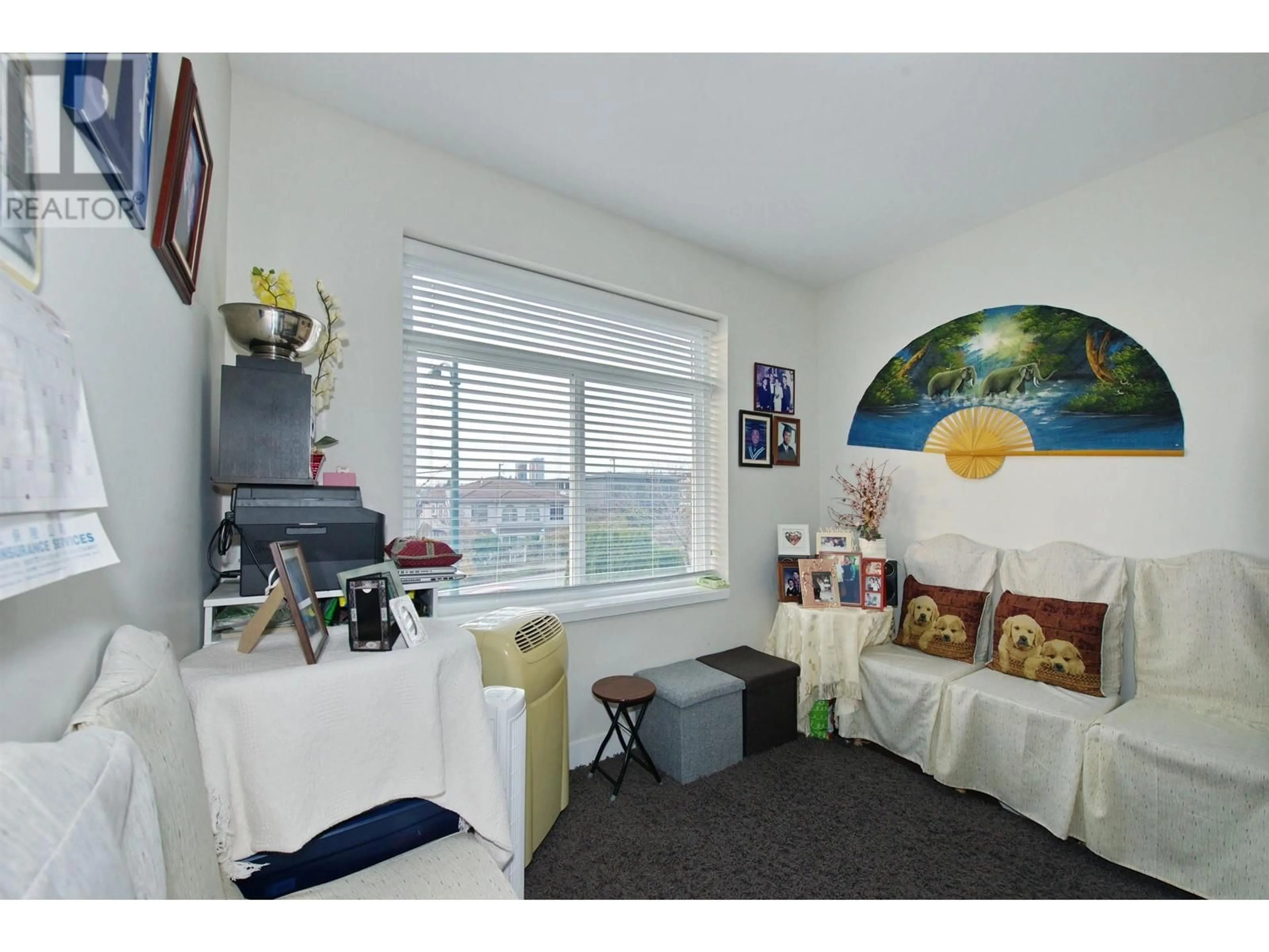A pic of a room for 213 64 AVENUE, Vancouver British Columbia V5X2M5