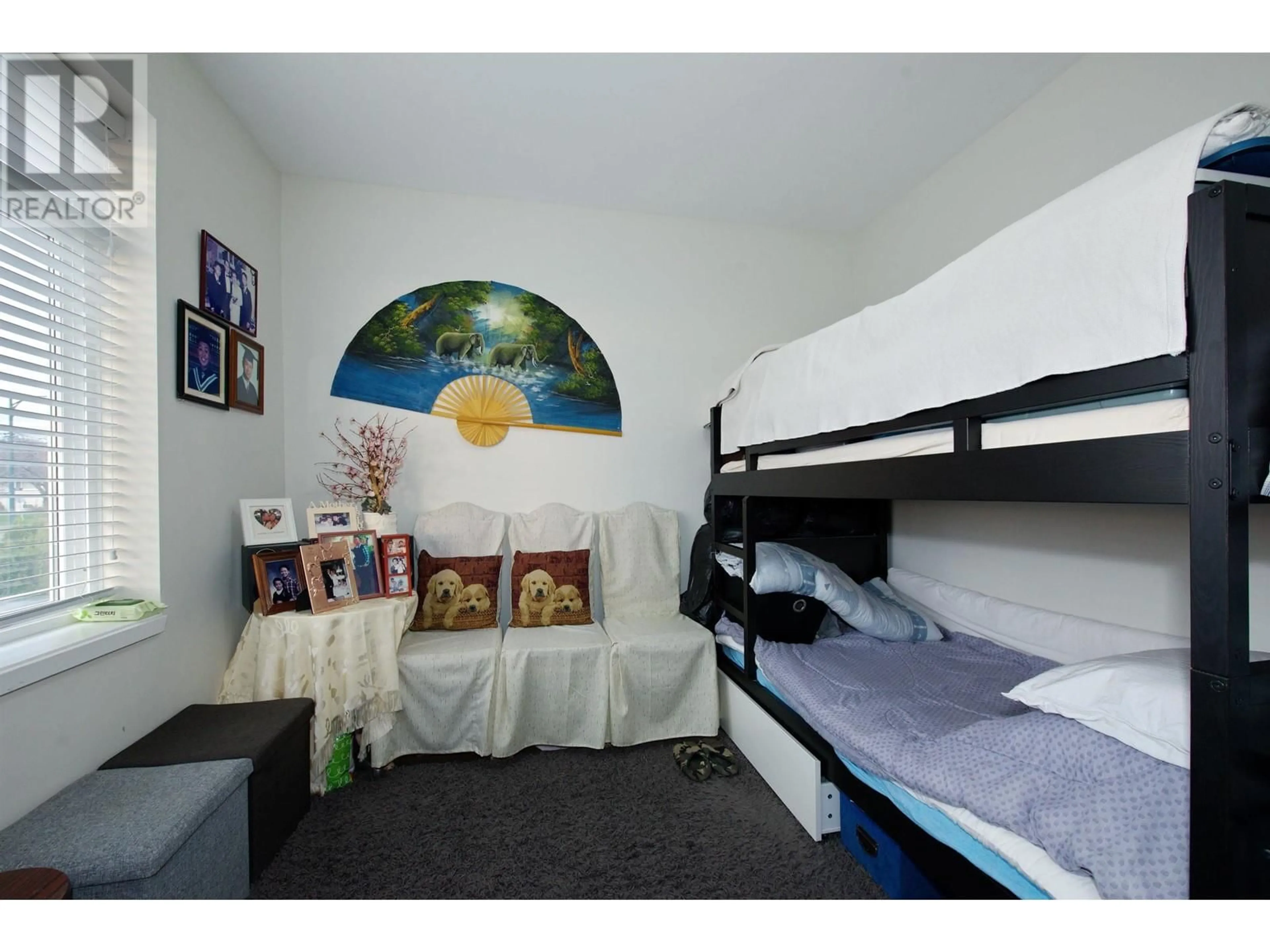 A pic of a room for 213 64 AVENUE, Vancouver British Columbia V5X2M5