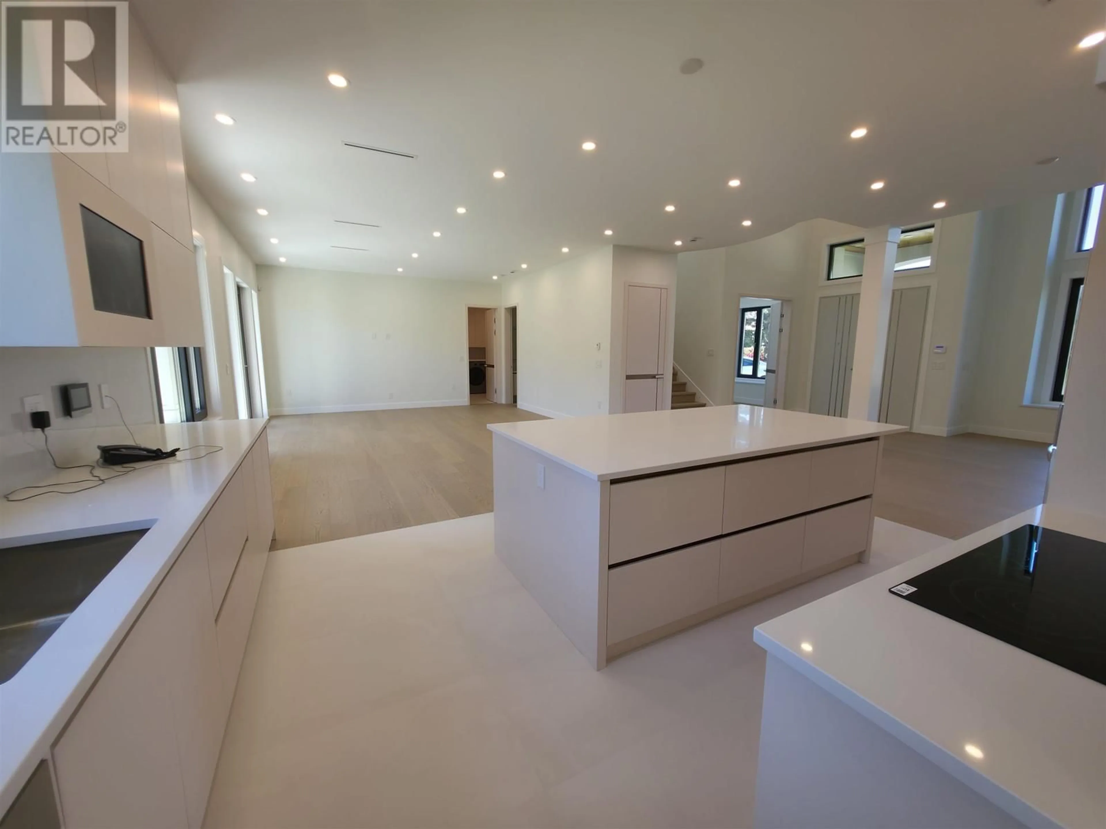 Open concept kitchen, unknown for 3100 SATURNA PLACE, Richmond British Columbia V7C4C5