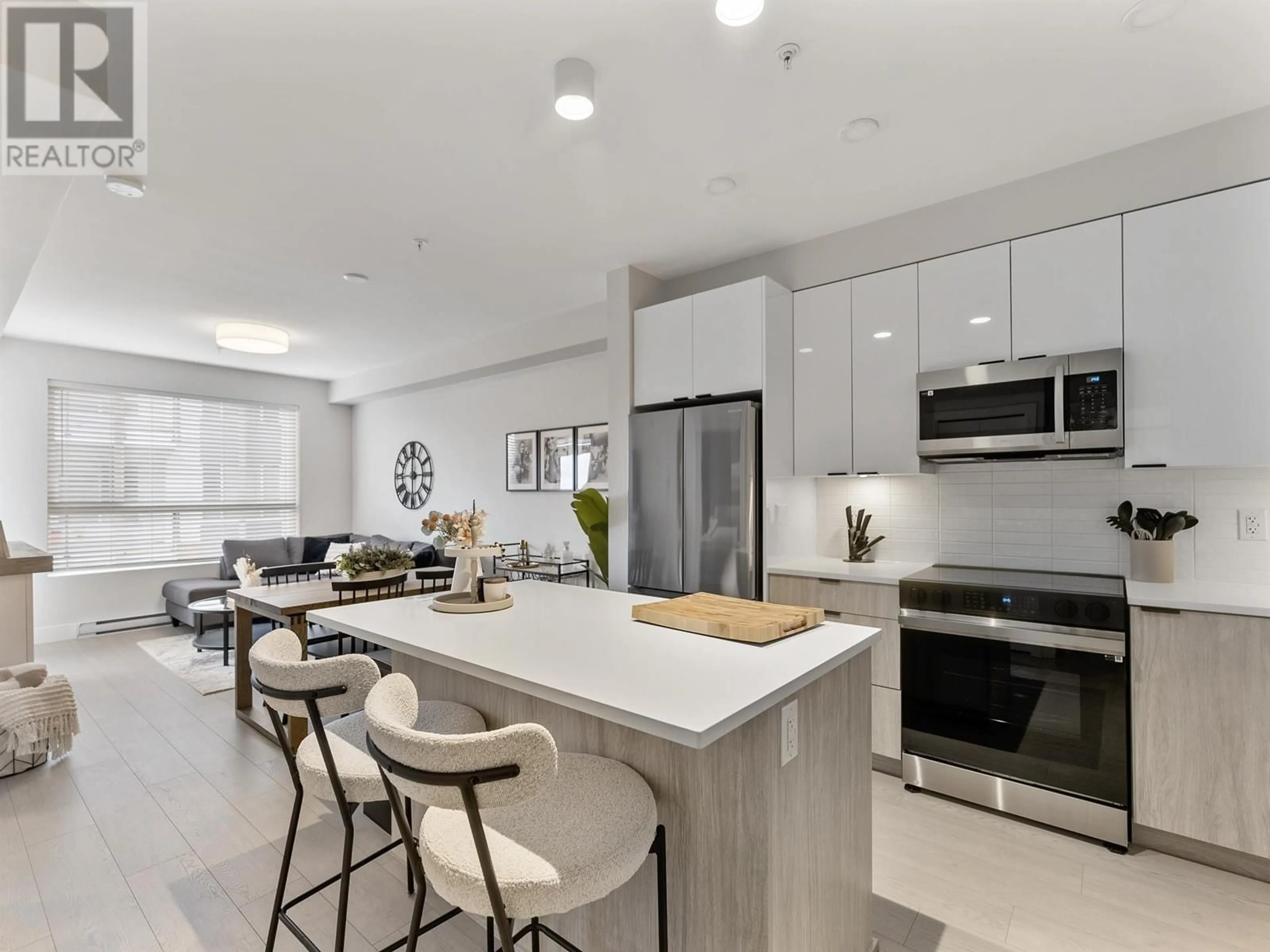 Open concept kitchen, unknown for 419 - 11655 FRASER STREET, Maple Ridge British Columbia V2X6W9