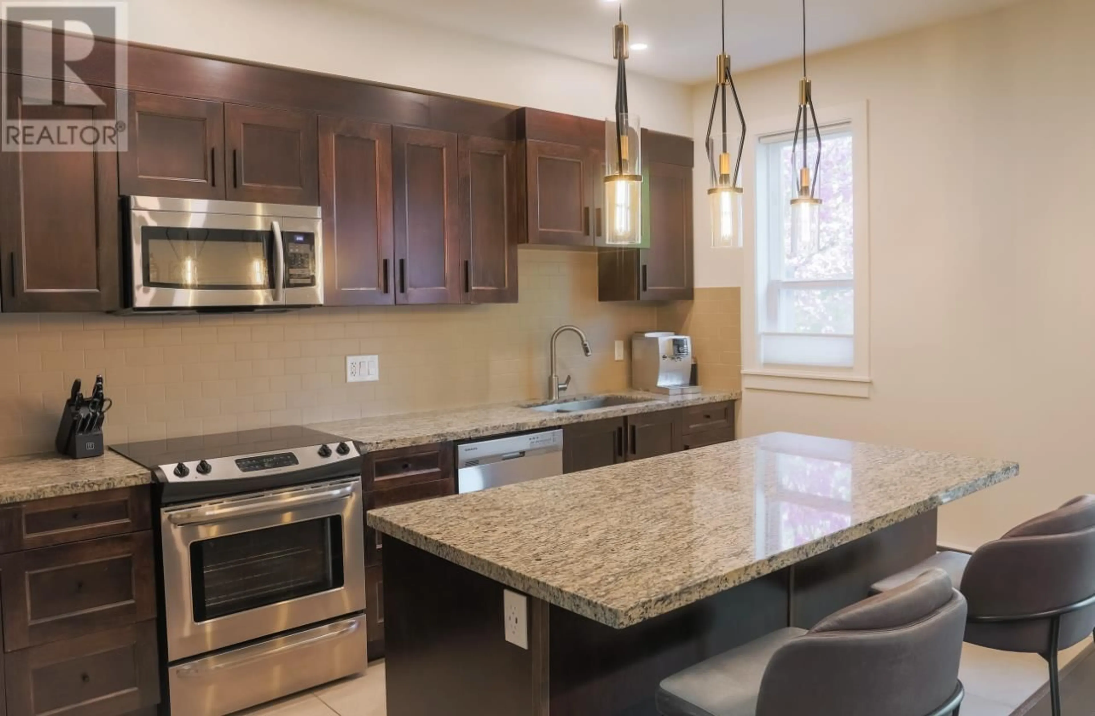 Open concept kitchen, unknown for 38 - 1299 COAST MERIDIAN ROAD, Coquitlam British Columbia V3E0H6