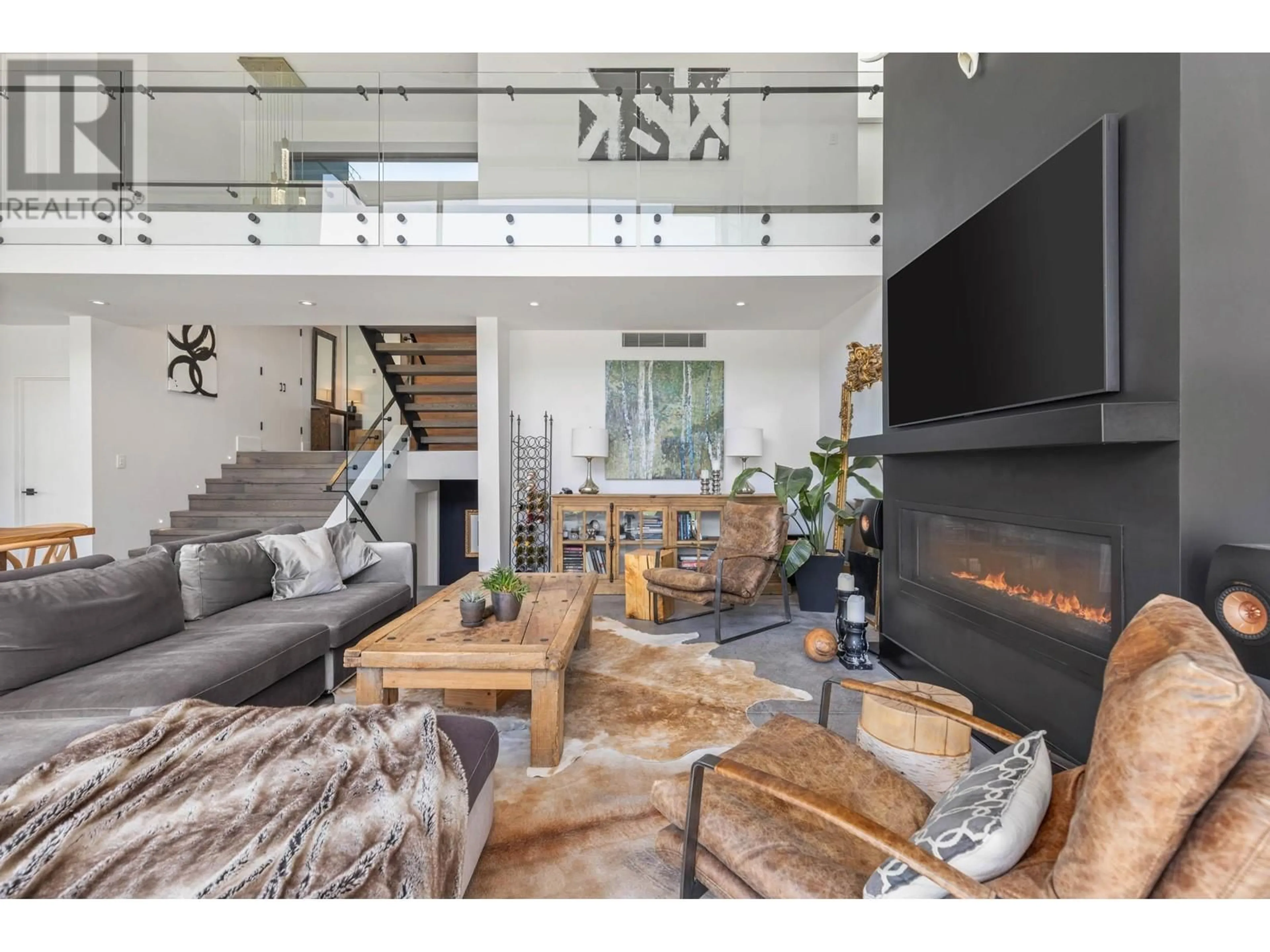 Living room with furniture, unknown for 7512 PEBBLE CREEK DRIVE, Pemberton British Columbia V0N2L1