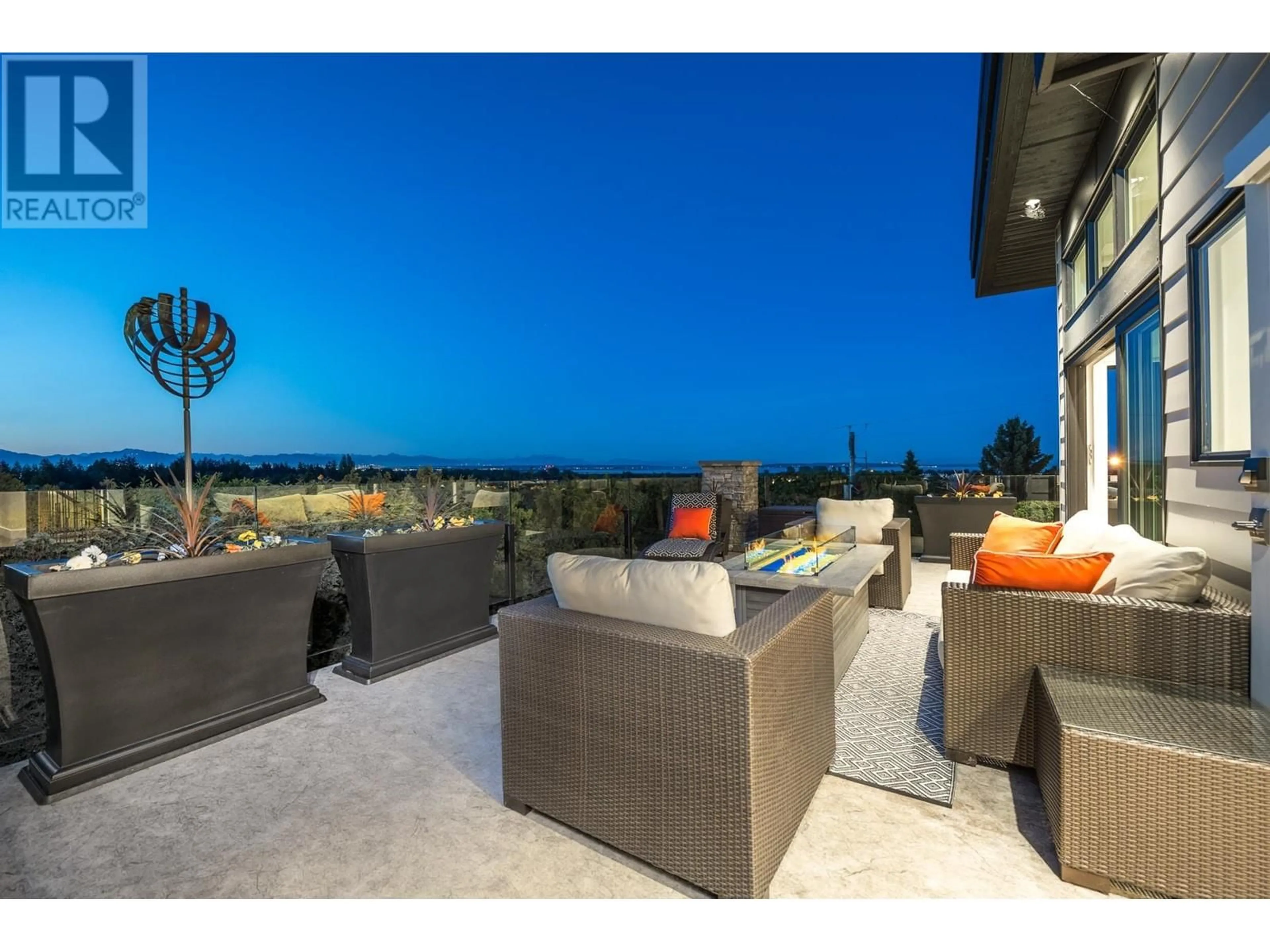 Patio, water/lake/river/ocean view for 329 55 STREET, Delta British Columbia V4M3J4