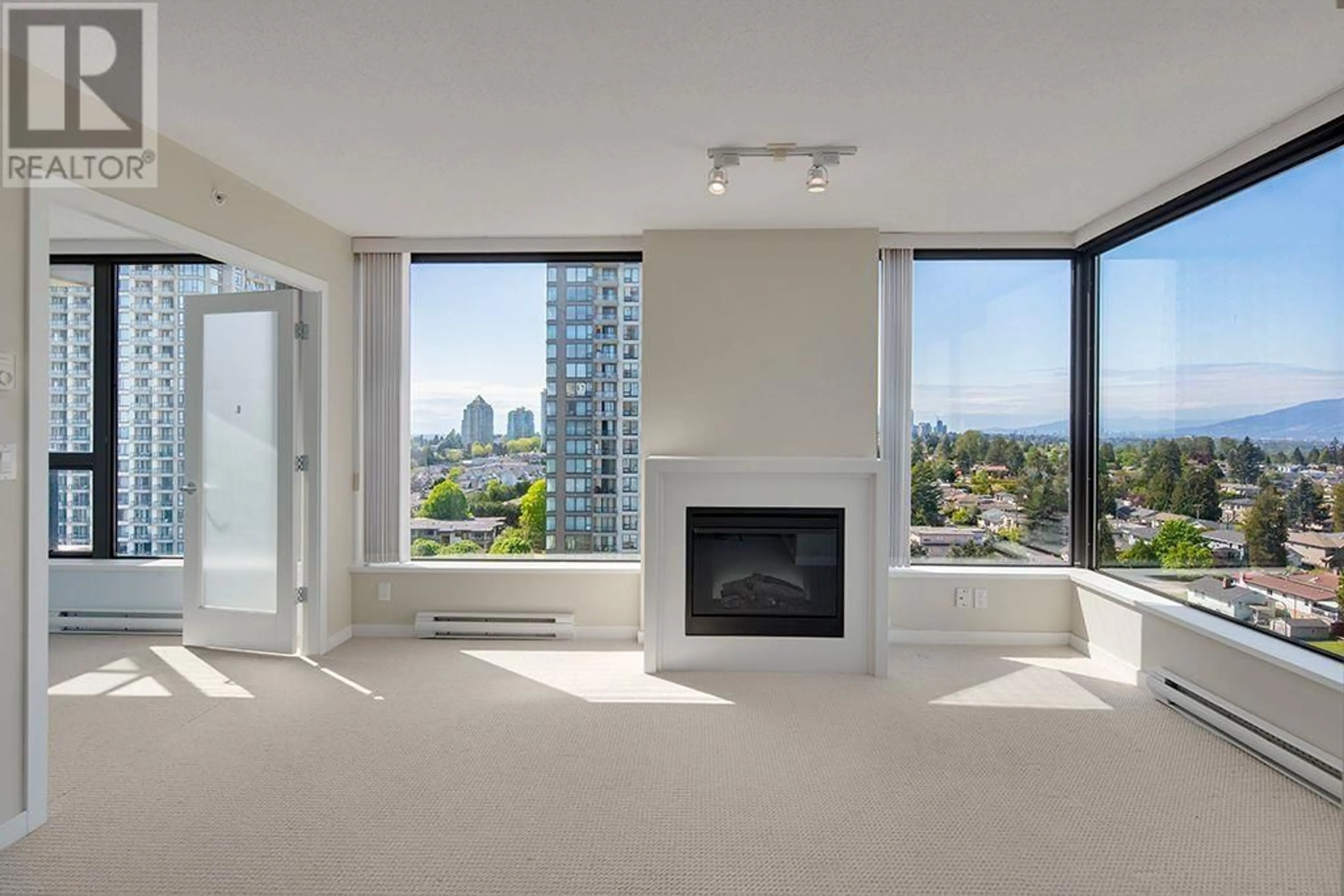 Living room with furniture, unknown for 1403 - 7178 COLLIER STREET, Burnaby British Columbia V5E4N7