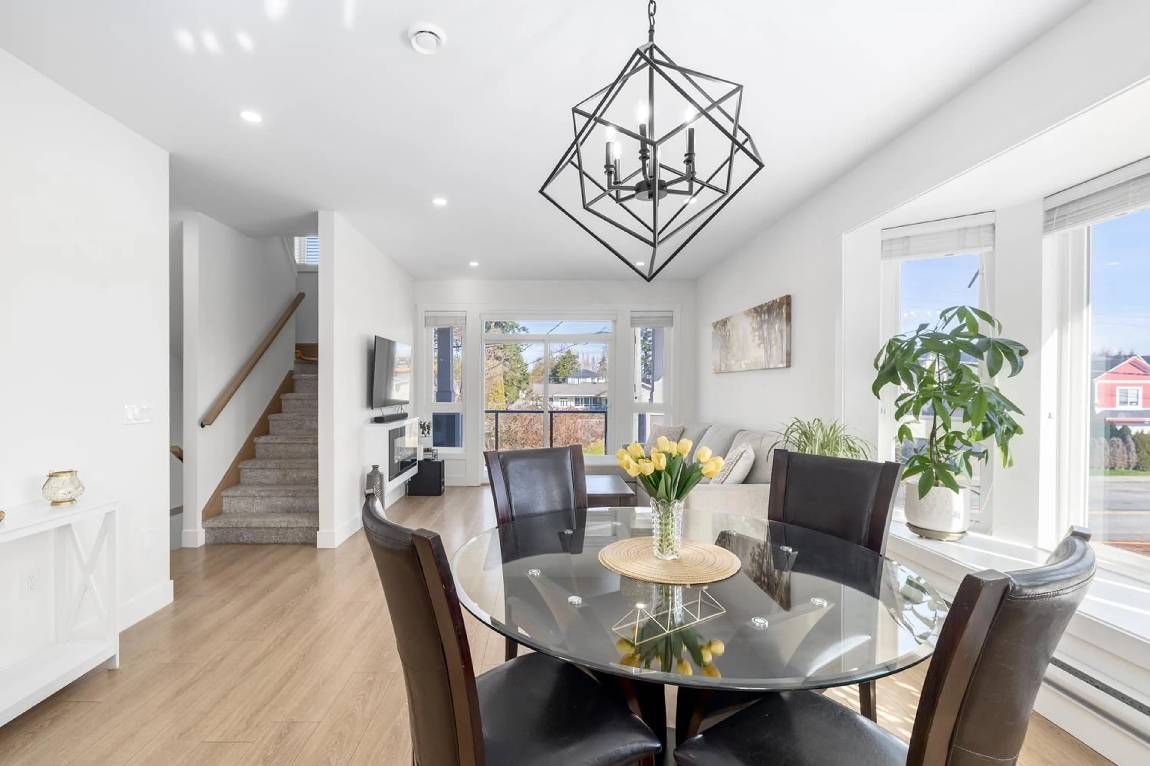 Dining room, unknown for 5 - 5780 174, Surrey British Columbia V3S7K3