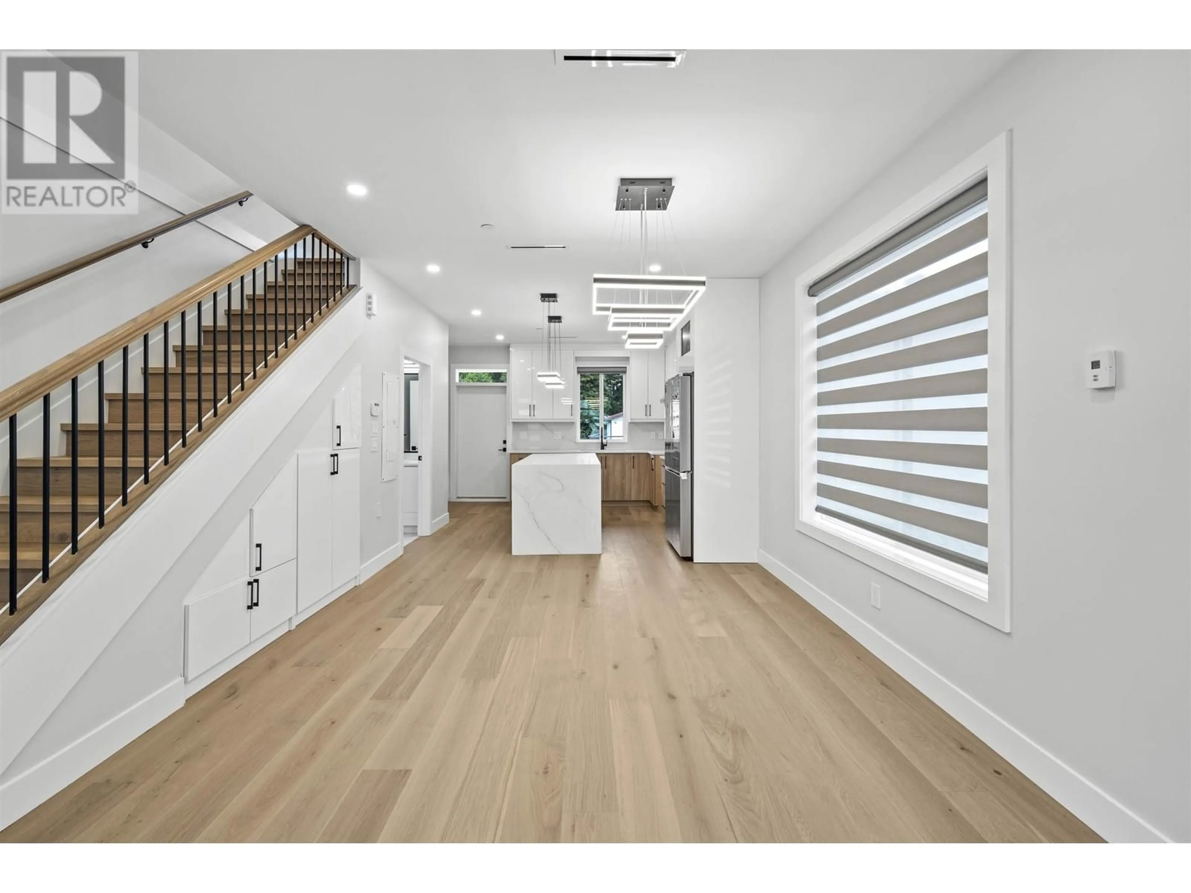 Unknown for 3496 49TH AVENUE, Vancouver British Columbia V5S1M2