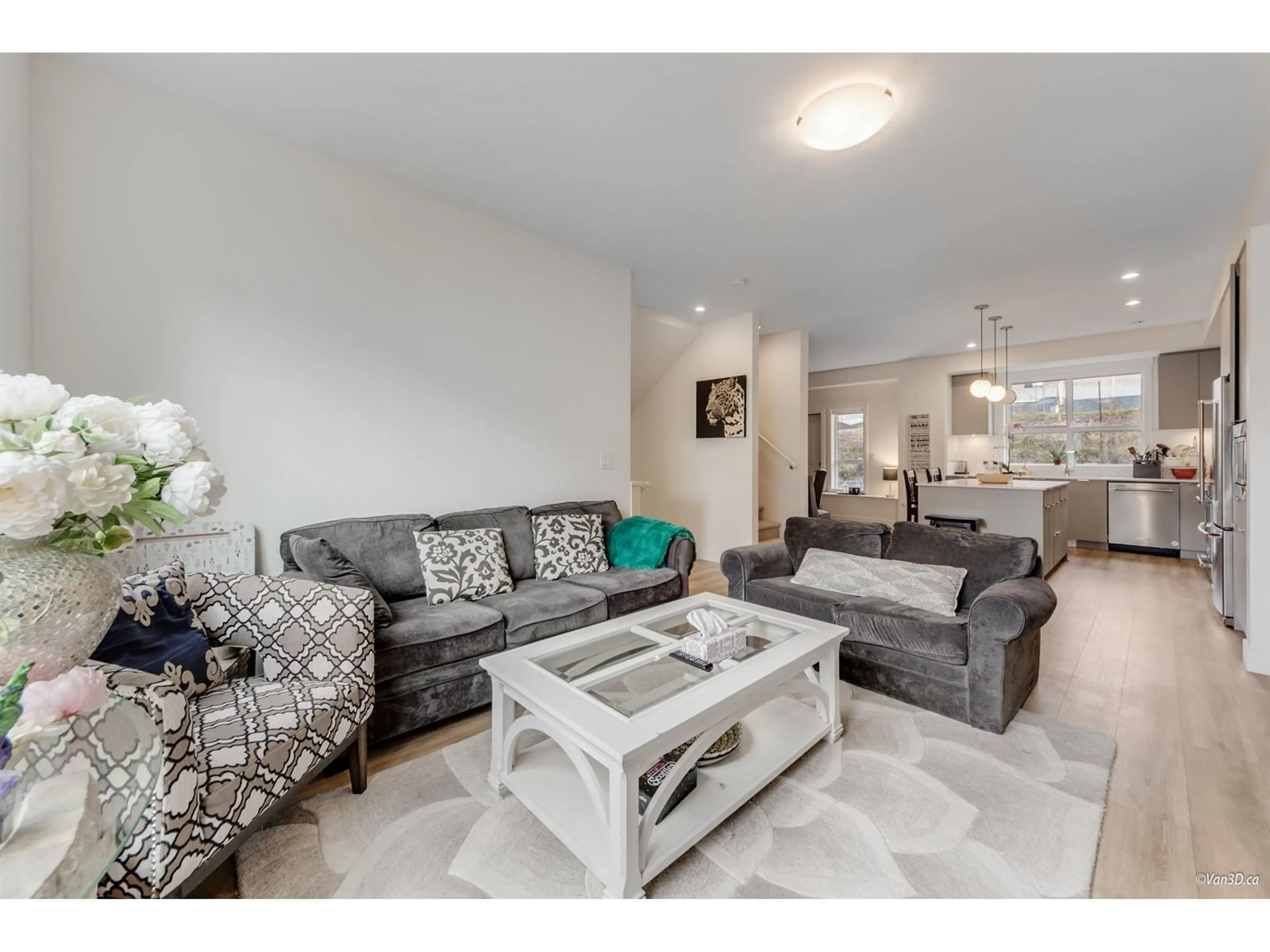 Living room with furniture, unknown for 109 - 16561 17A, Surrey British Columbia V3Z1J3