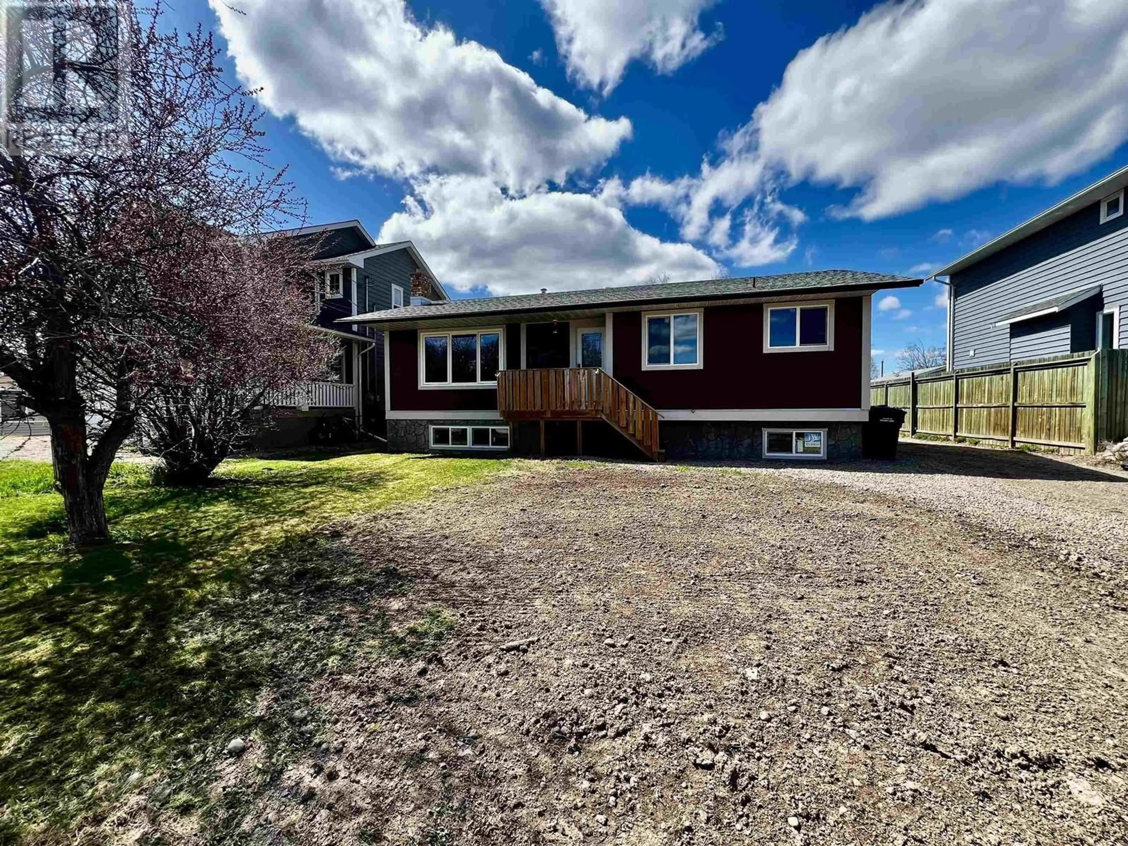 A pic from outside/outdoor area/front of a property/back of a property/a pic from drone, street for 150 MURRAY STREET, Fraser Lake British Columbia V0J1S0
