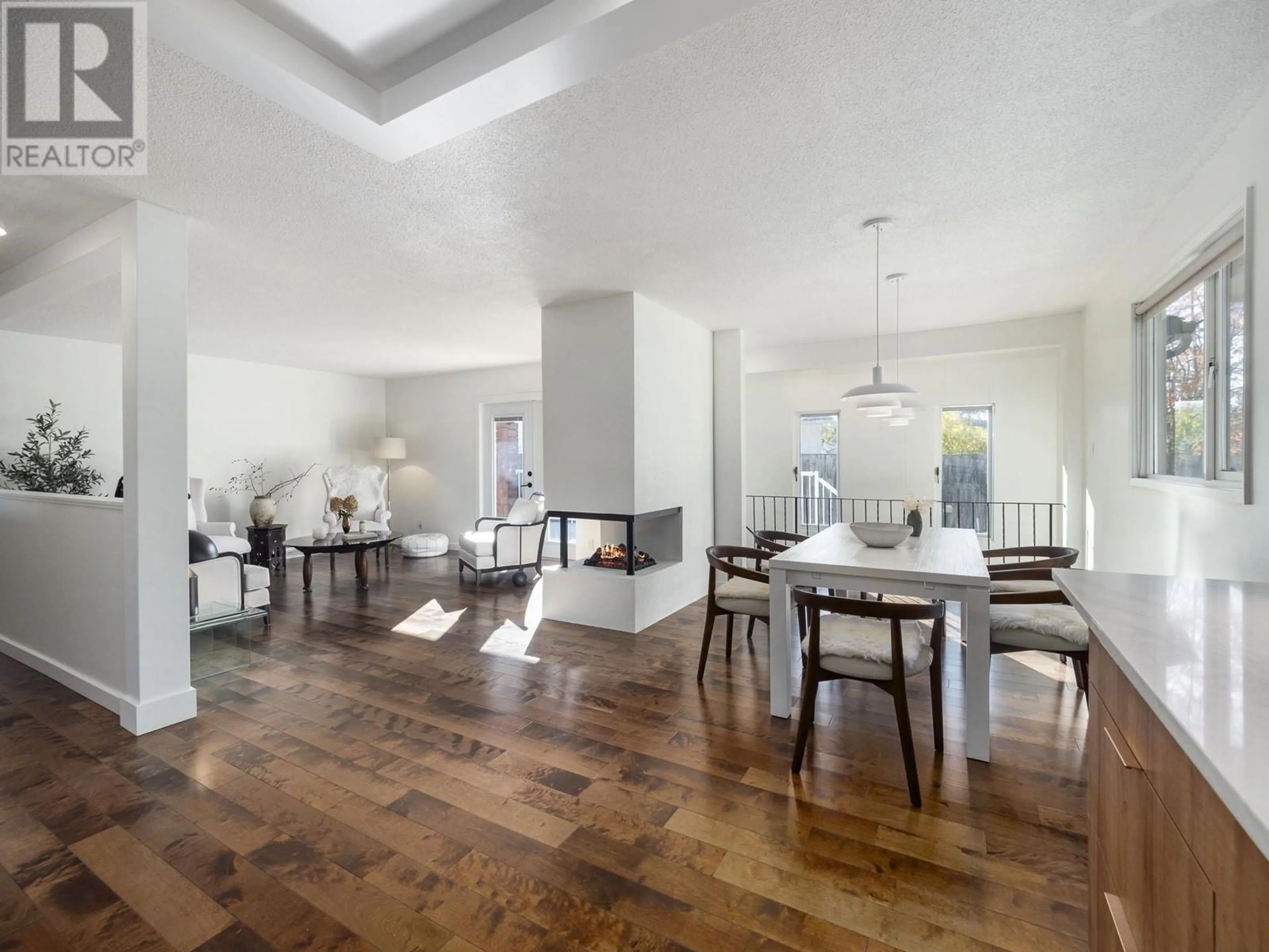 Dining room, unknown for 617 RADCLIFFE DRIVE, Prince George British Columbia V2M3N8