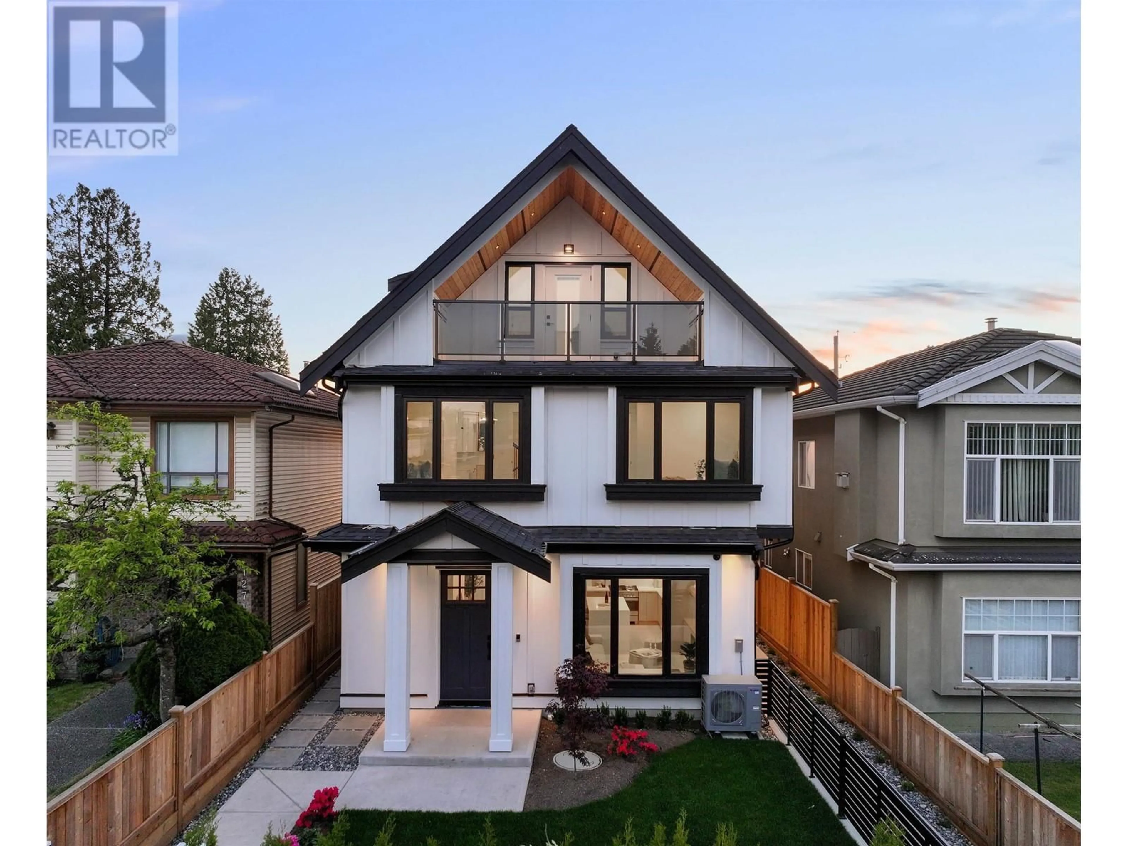 Home with brick exterior material, street for 2 - 1259 RENFREW STREET, Vancouver British Columbia V5K4C2