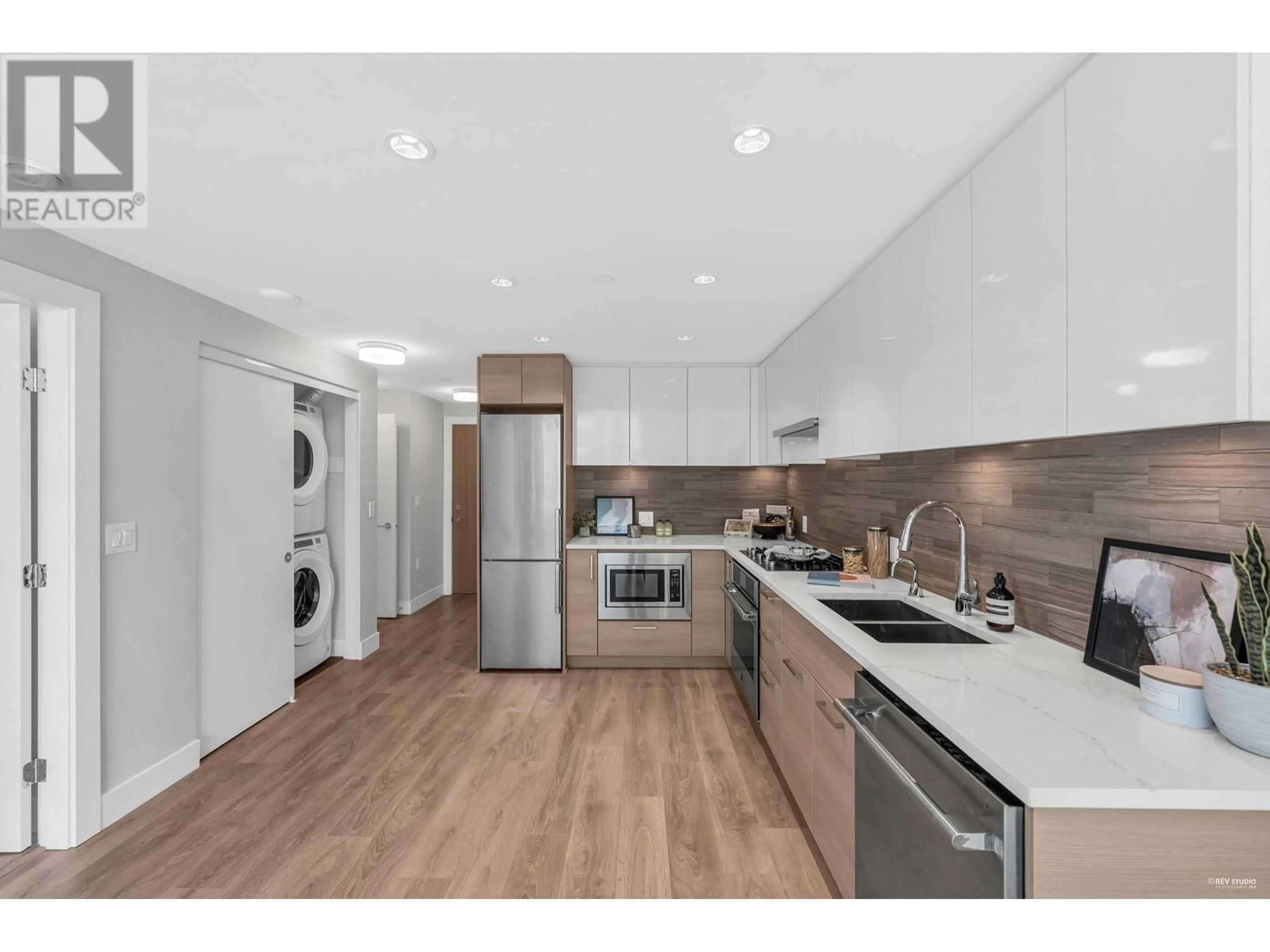 Unknown for 516 - 3451 SAWMILL CRESCENT, Vancouver British Columbia V5S0H3