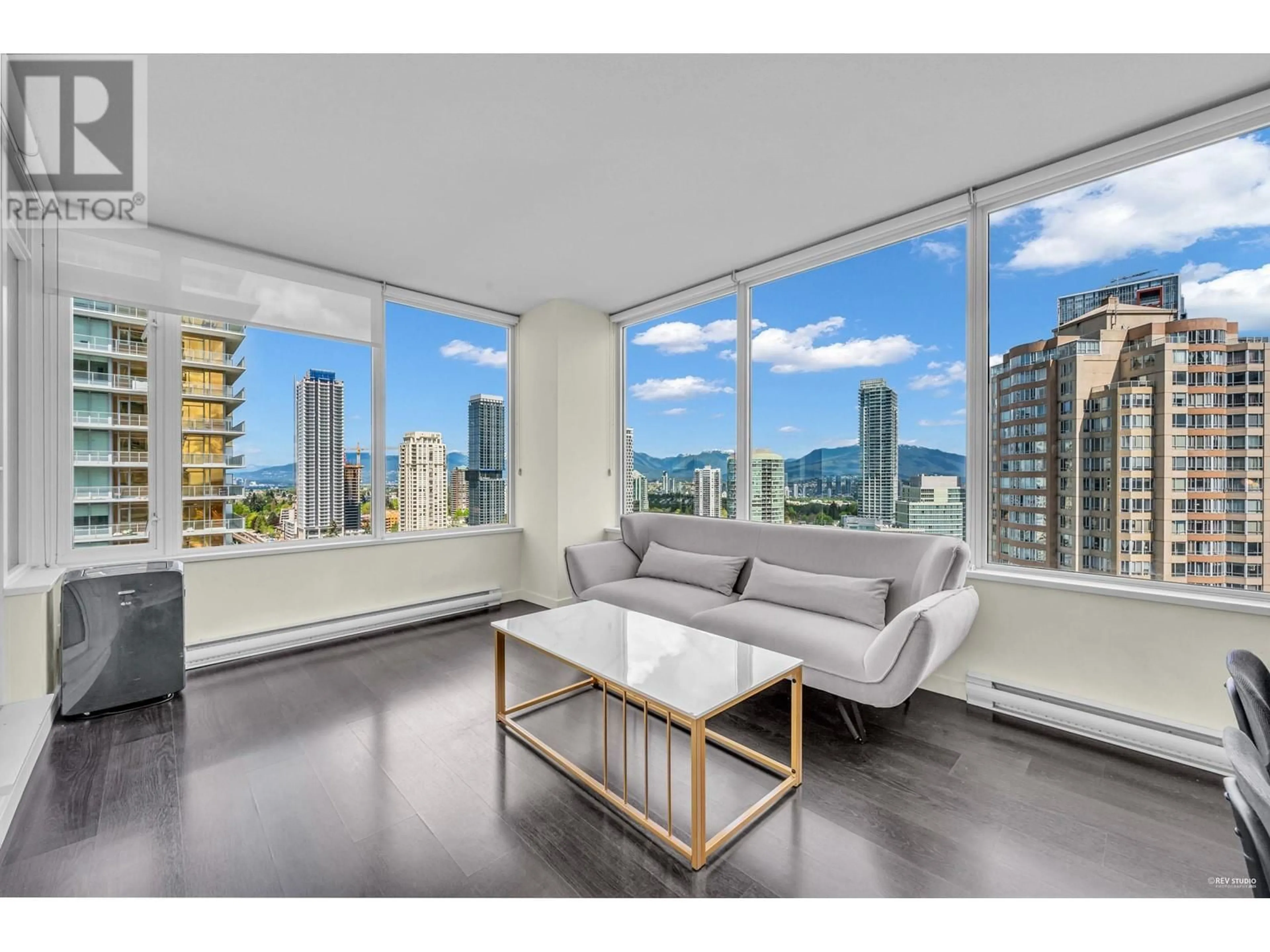 Living room with furniture, unknown for 2109 - 6333 SILVER AVENUE, Burnaby British Columbia V5H0C3