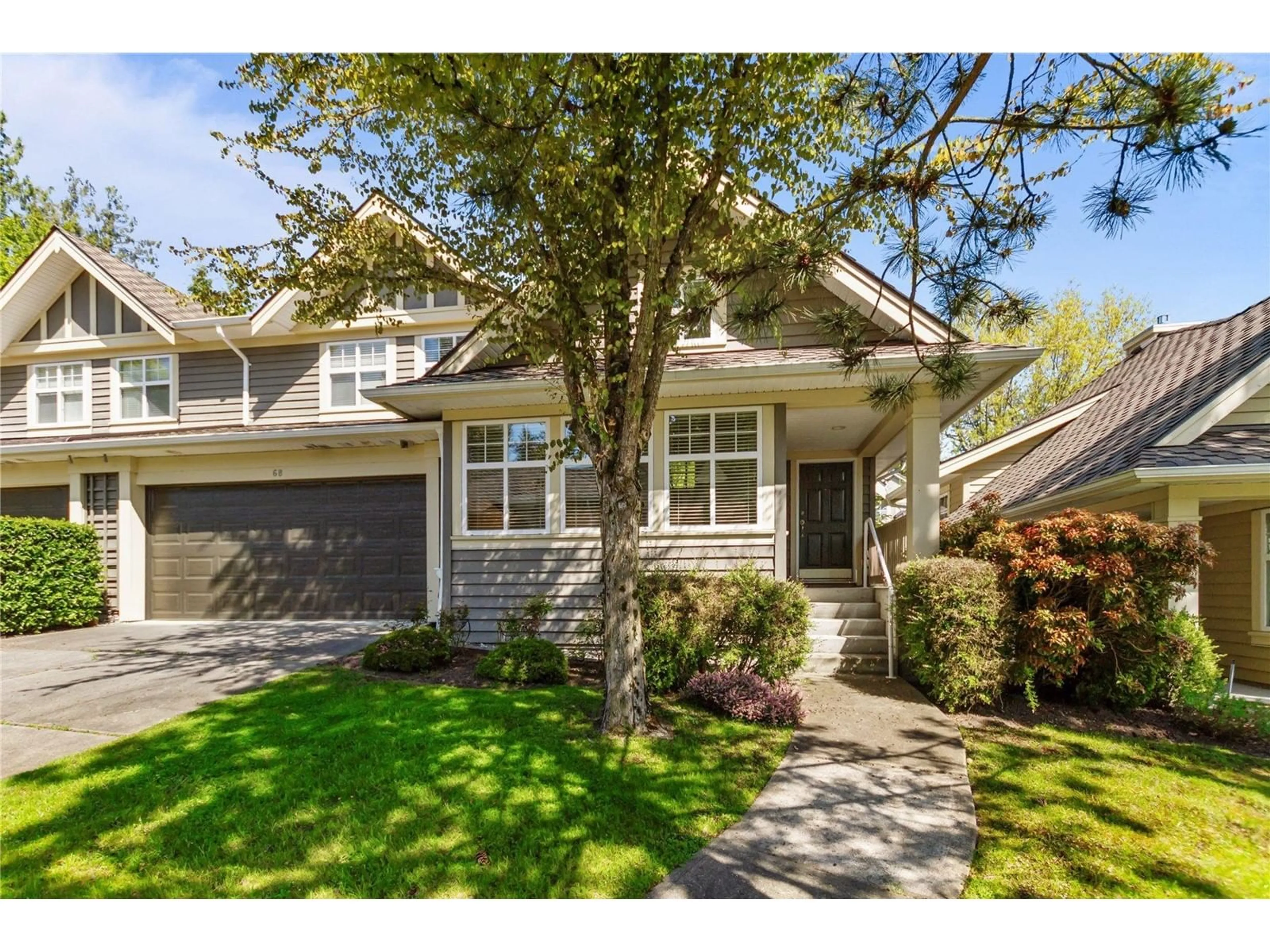 Home with vinyl exterior material, street for 68 - 15500 ROSEMARY HEIGHTS CRESCENT, White Rock British Columbia V3S0K1