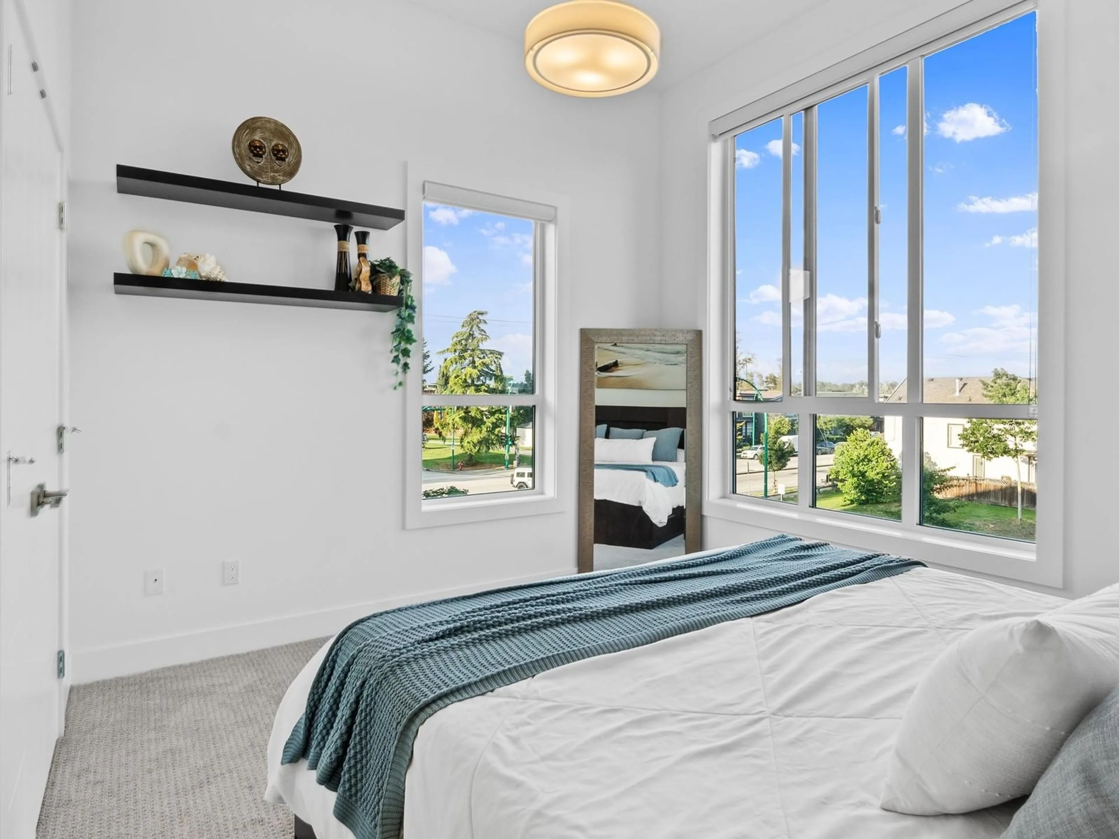 Bedroom with bed, unknown for 10 - 7177 194A, Surrey British Columbia V4N6V6