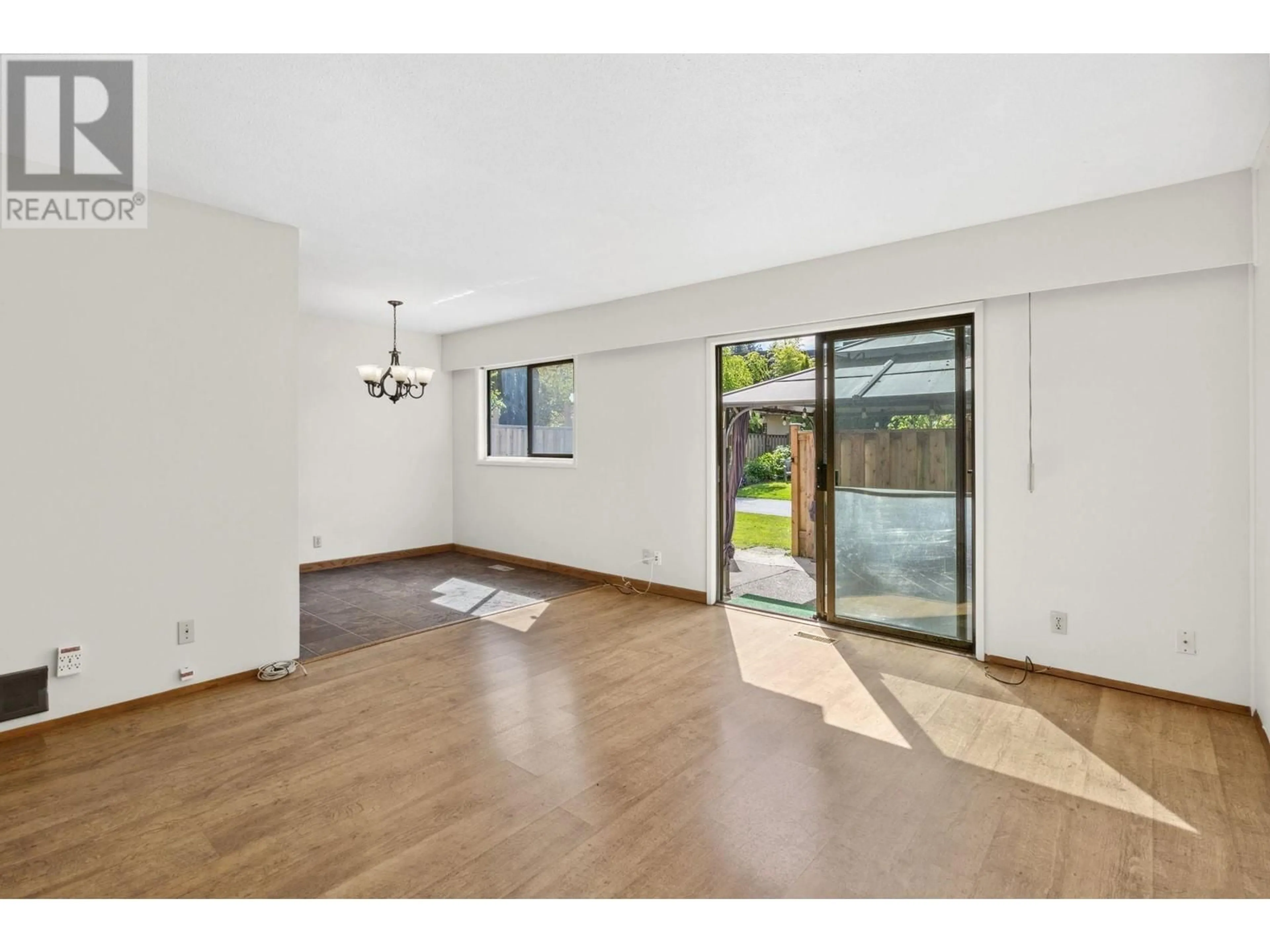 A pic of a room for 1142 PREMIER STREET, North Vancouver British Columbia V7J2H3