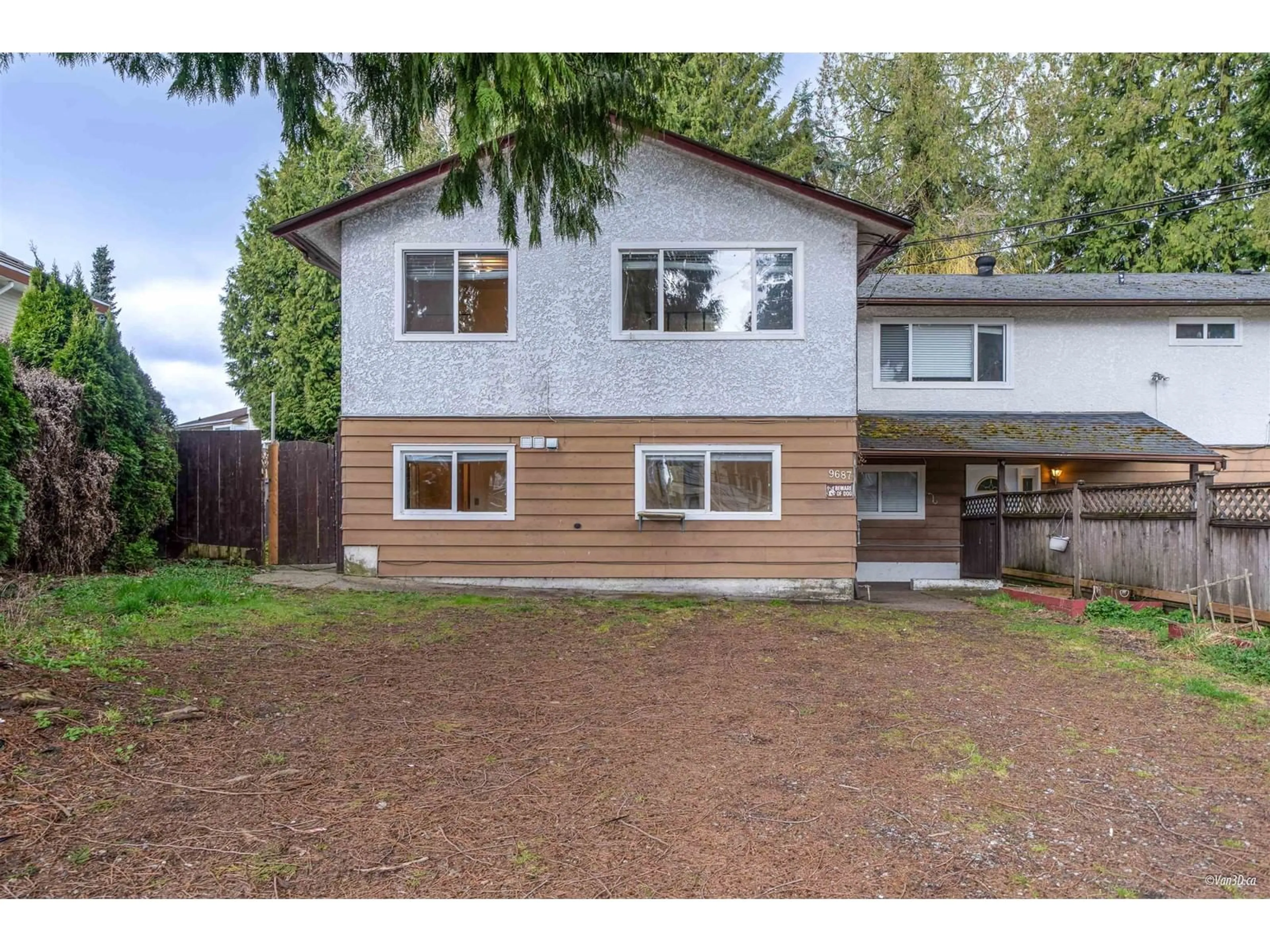 Unknown for 9687 131, Surrey British Columbia V3T3P4